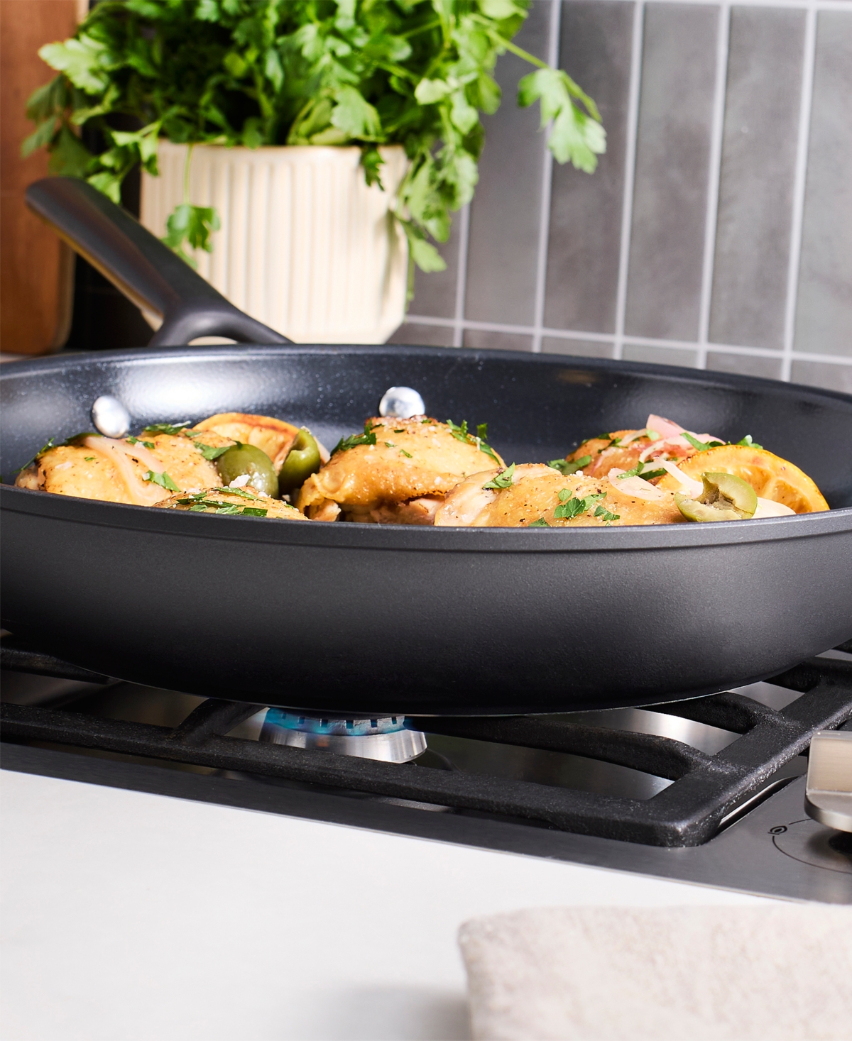 Zwilling Milano Aluminum Ceramic Nonstick 10.7" Fry Pan