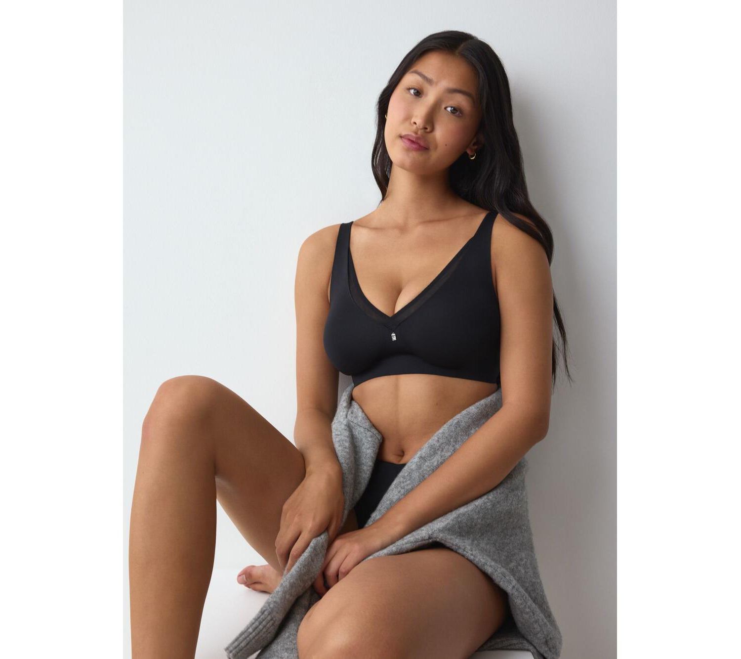 Women's True Shape Sensation Wireless Minimizer Bra