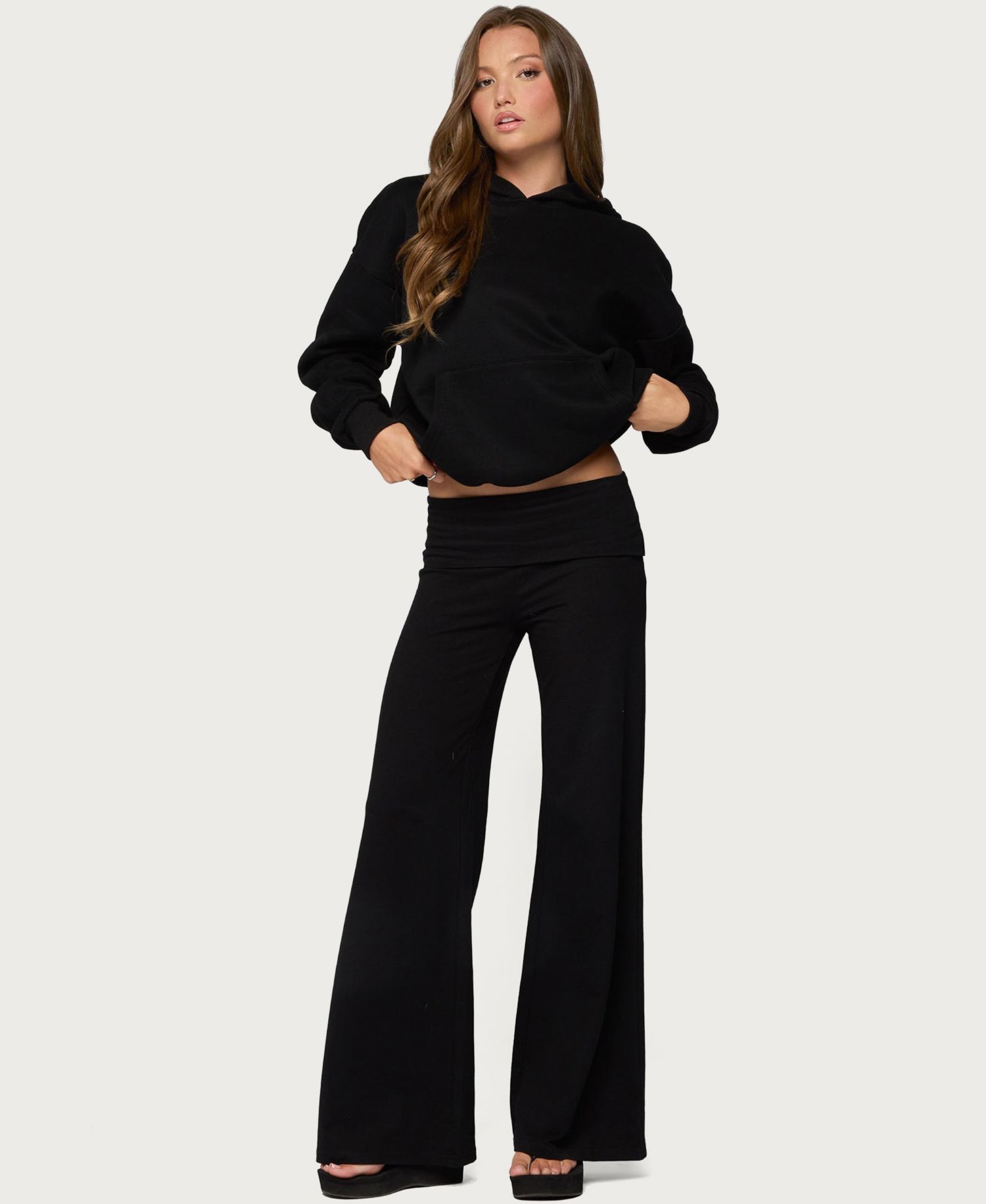 Women's Angel Energy Low Rise Wide Leg Pull-On Pants