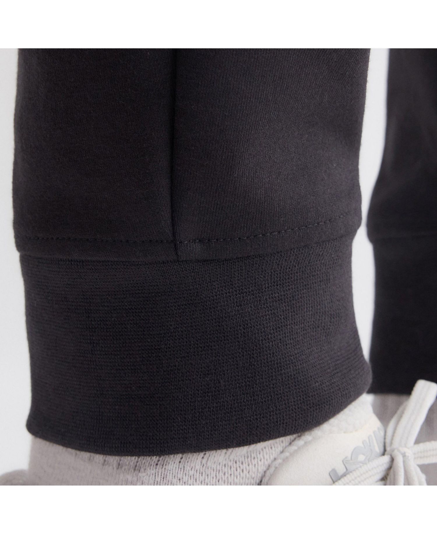 Men's Charcoal Boston Red Sox Clutch Fleece Tri-Blend Joggers