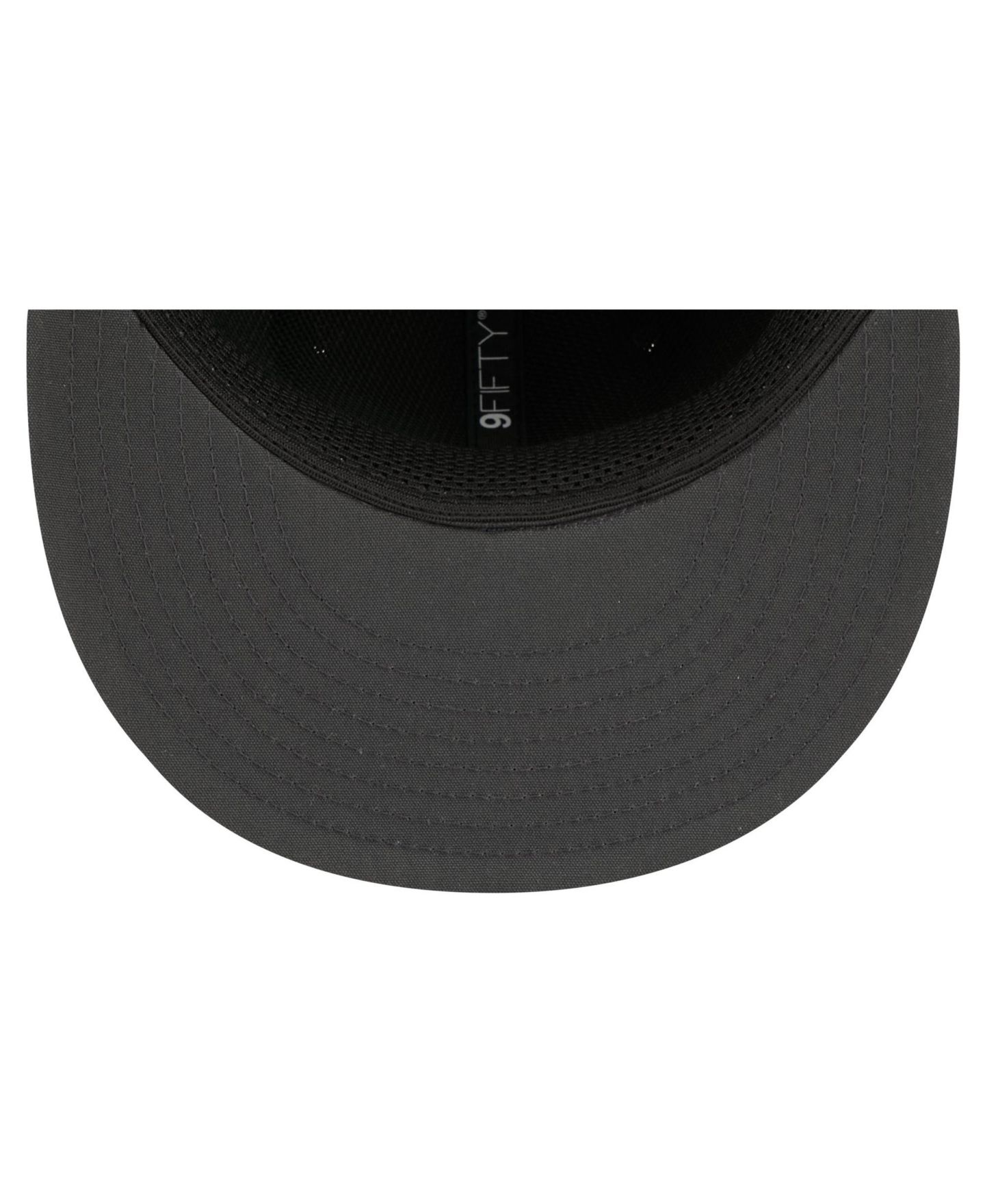 Мужская кепка New Era Black Philadelphia Eagles 2026 Sideline 9FIFTY Snapback Hat — фото 2