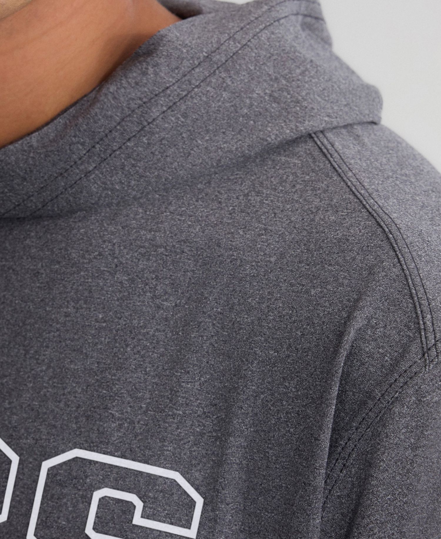 Men's Charcoal Chicago Cubs Clutch Long Sleeve Hooded T-Shirt