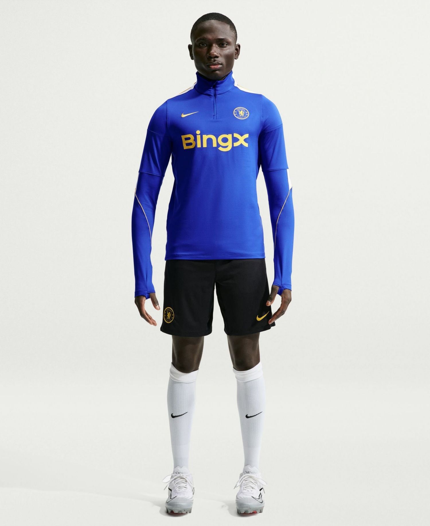 Men's Blue Chelsea 2026/27 Strike Dri-FIT Long Sleeve Quarter-Zip Drill Jersey