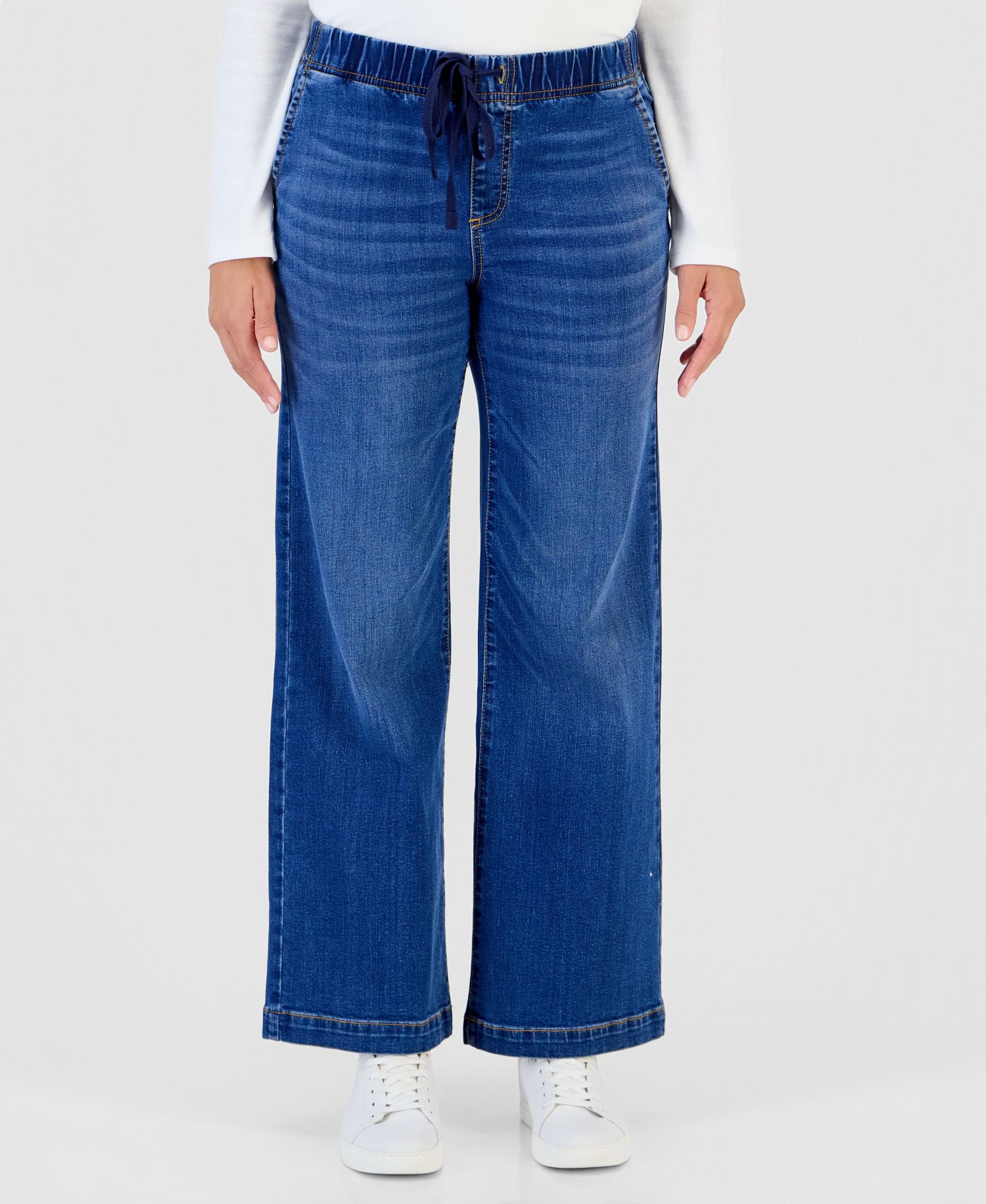 Petite High-Rise Wide-Leg Pull-On Jeans