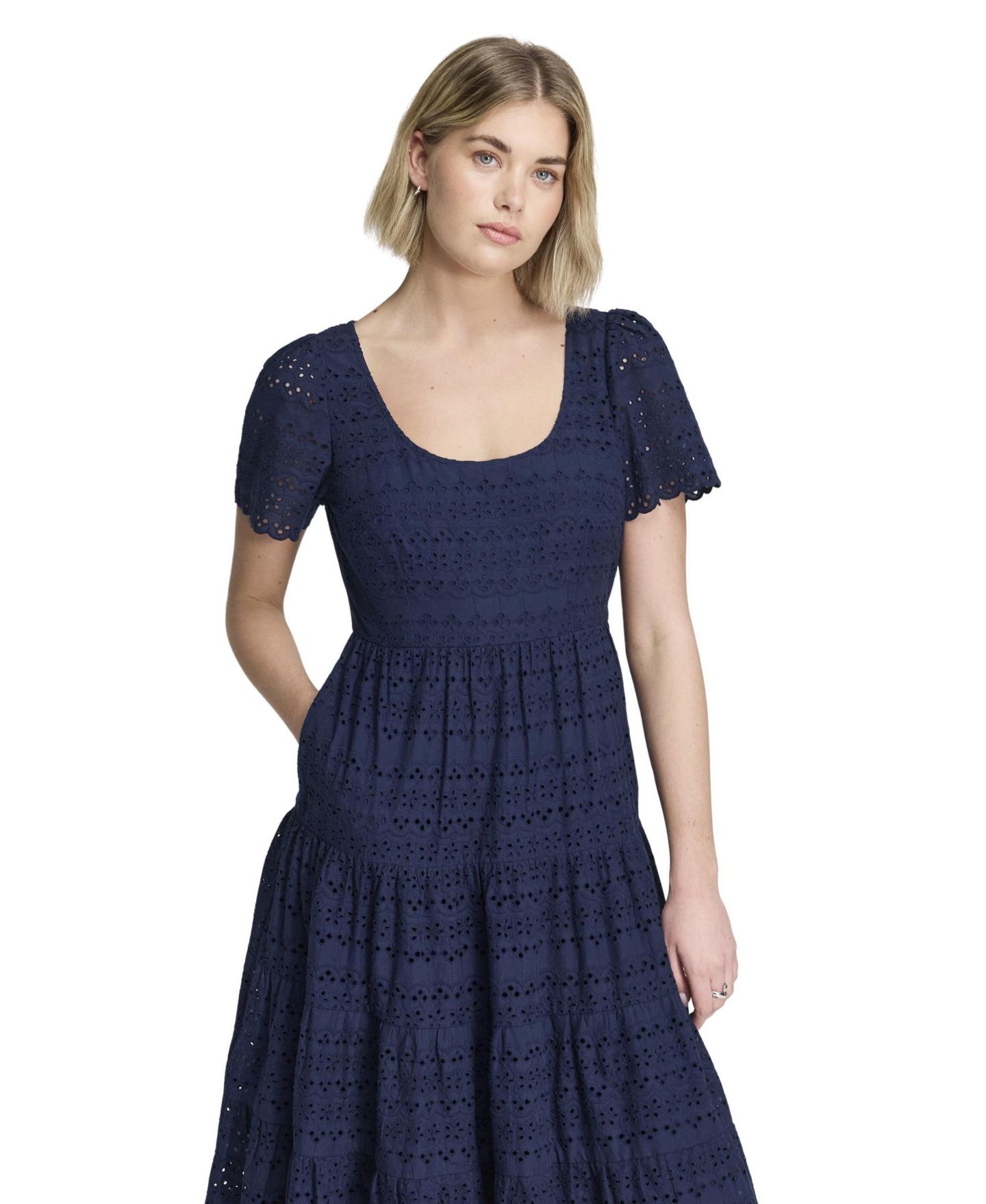 Женское платье Finery London Jemma Tiered Scoop Neck Short-Sleeve Midi, цвет: Тёмно-синий — фото 4