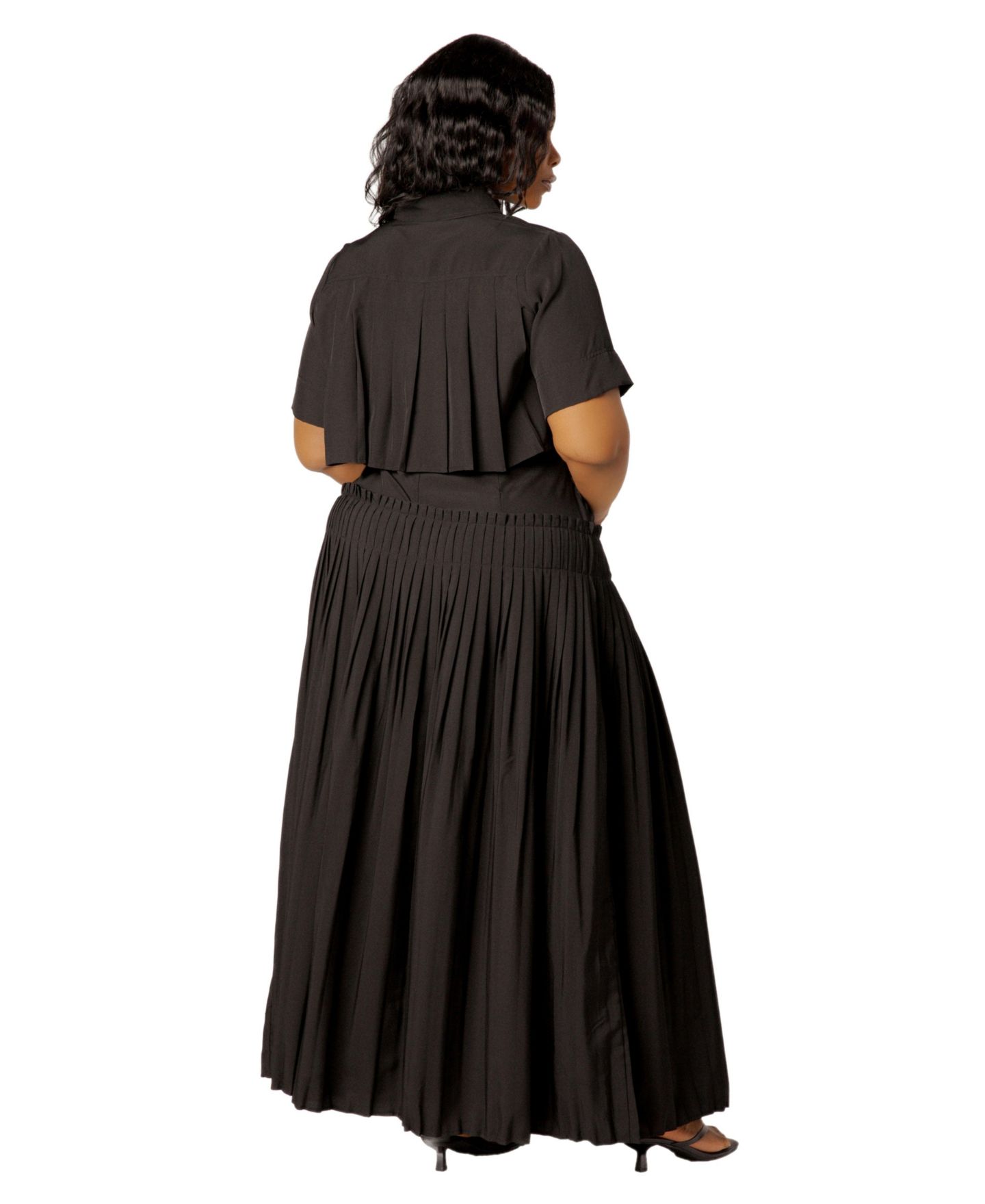 Женский комплект Buxom Couture Plus Size Pleated Cropped Collared Top and Skirt Set, цвет: Чёрный — фото 2