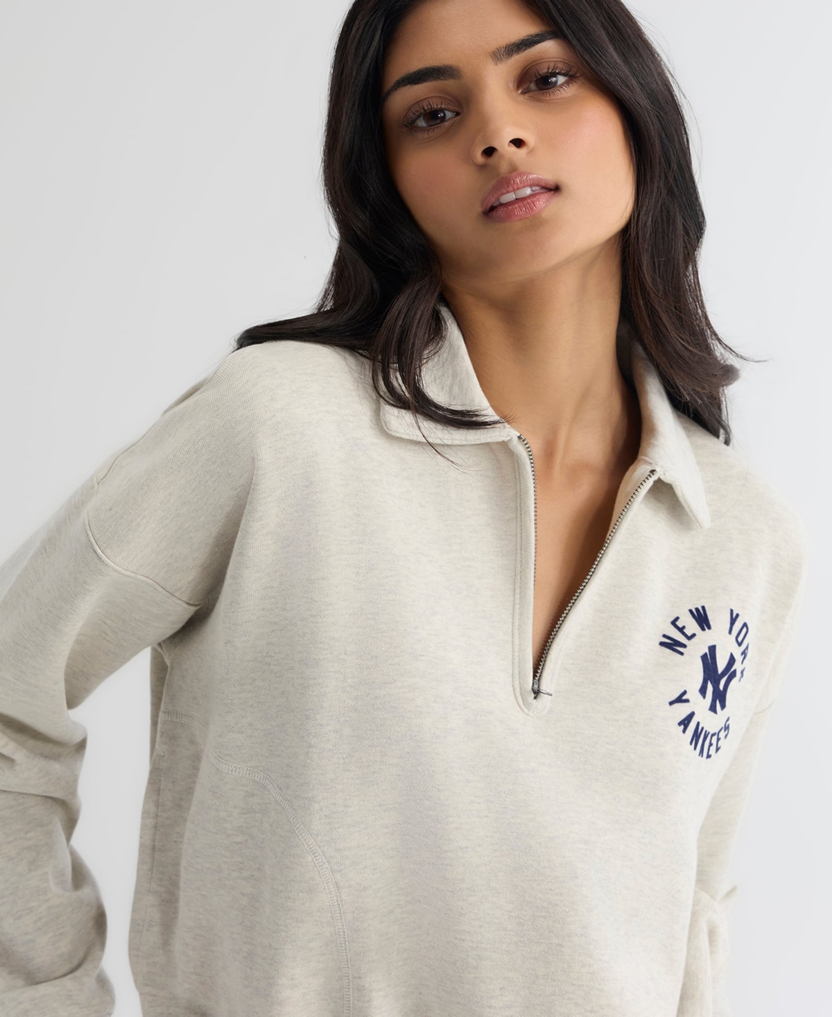 Fanatics Women's New York Yankees Iconic Terry Quarter-Zip Cropped Sweatshirt