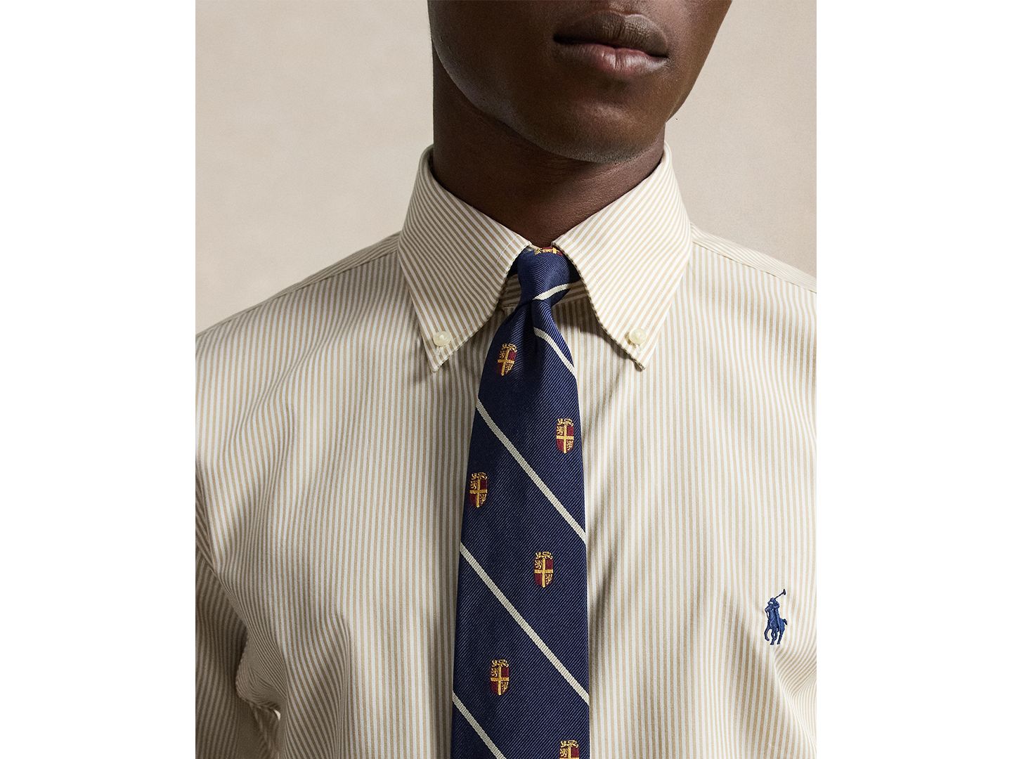 Мужская рубашка Polo Ralph Lauren Custom Fit Plaid Oxford Long-Sleeve Shirt, цвет: Бежевый белый — фото 3