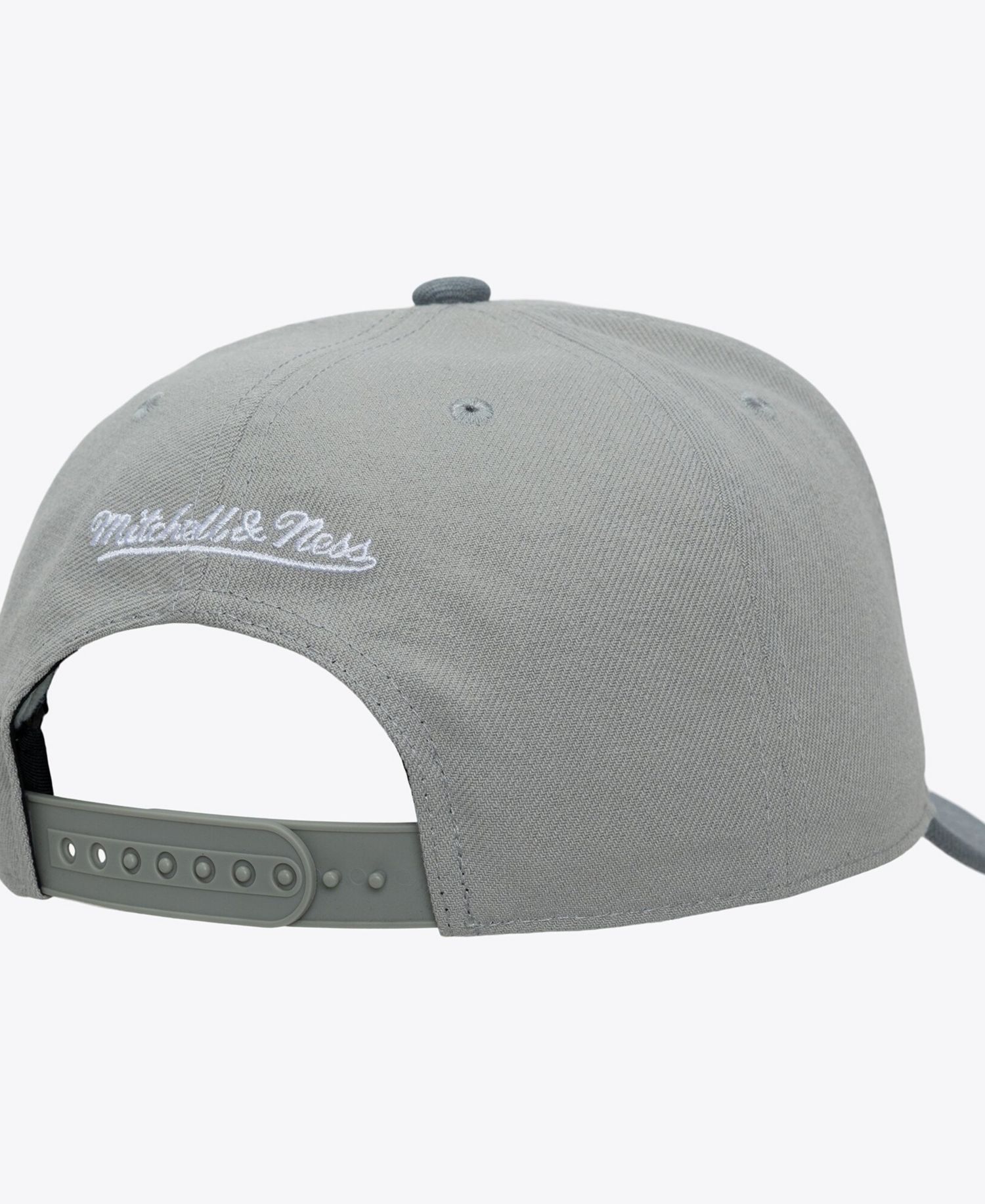 Sacramento Kings Thunderstorm Pro Crown Structured Snapback Hat