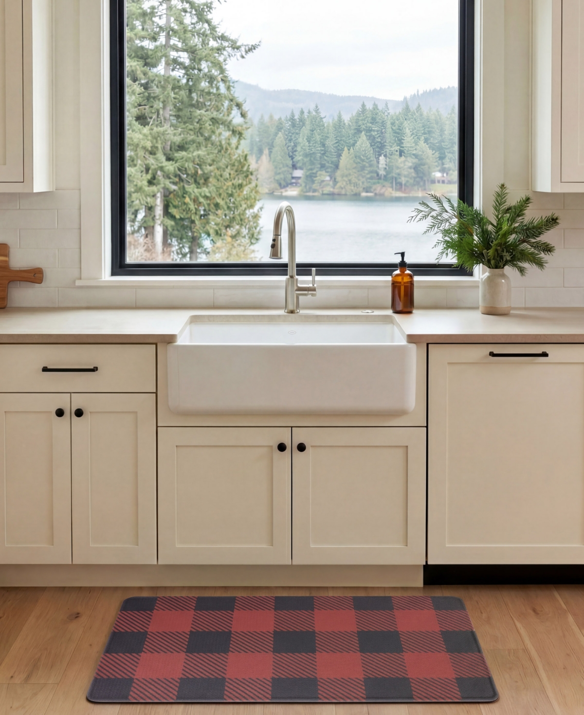 Eddie Bauer Buffalo Check Non-Slip Kitchen Mat