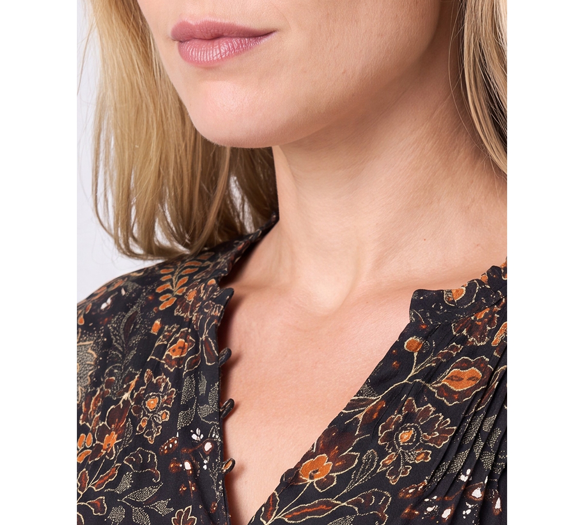 Liverpool Los Angeles Petite Long-Sleeve Smocked-Flare Floral-Print Blouse