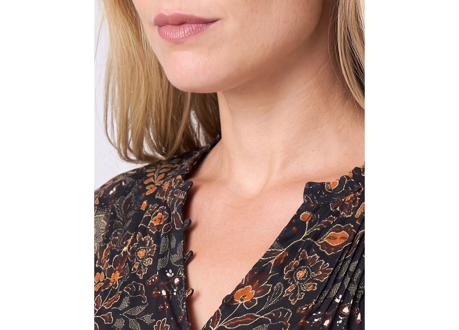 Petite Long-Sleeve Smocked-Flare Floral-Print Blouse