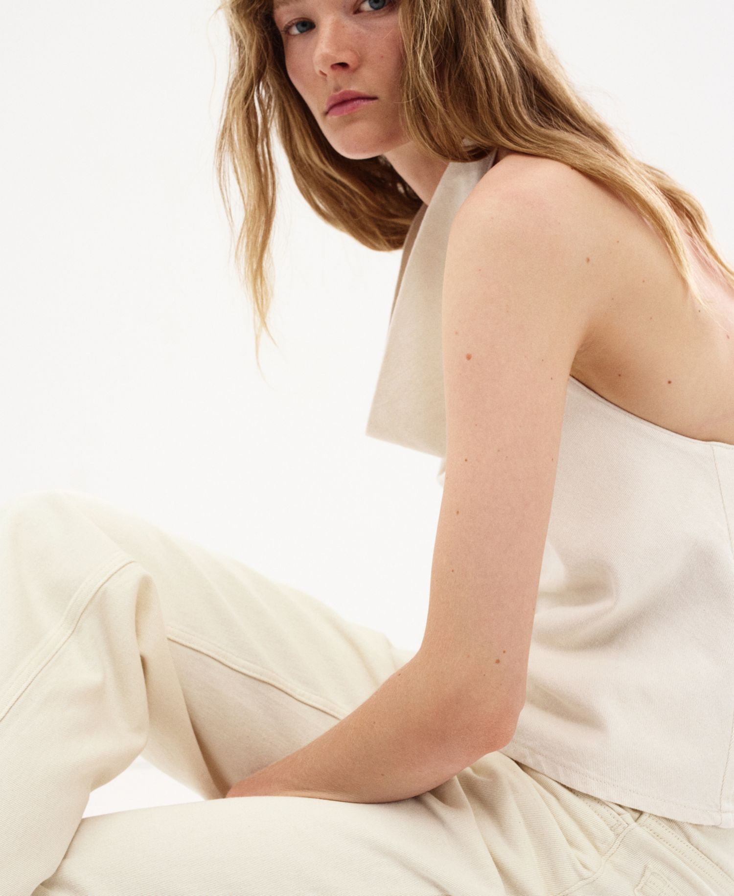Women's Low-Rise Straight-Leg Jeans