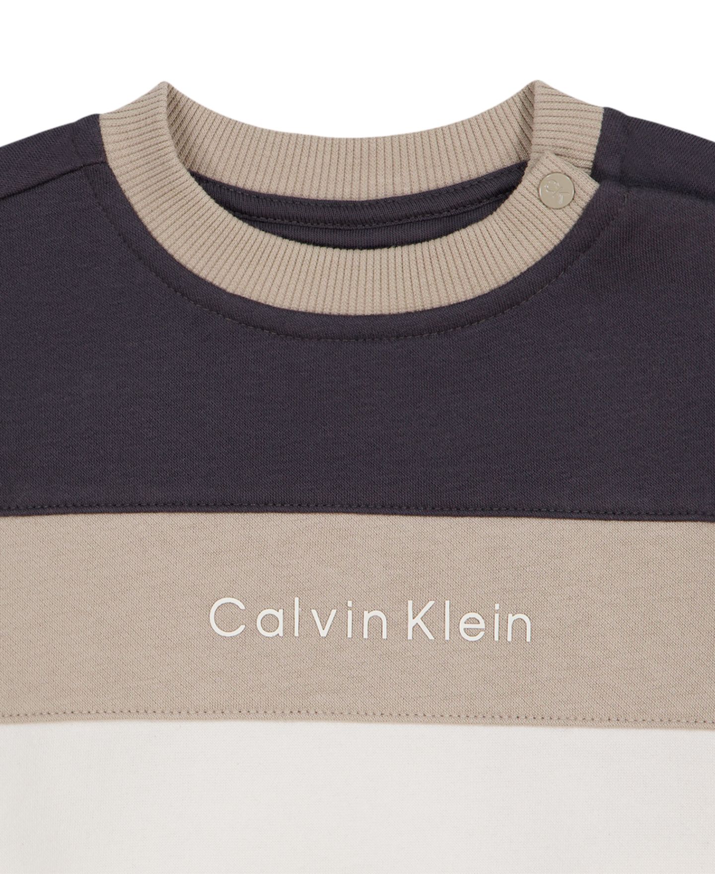 Детский комплект Calvin Klein: свитшот из хлопковой смеси в стиле колор-блок и брюки, 2T-7, цвет: Слоновая кость / Тёмно-синий — фото 5