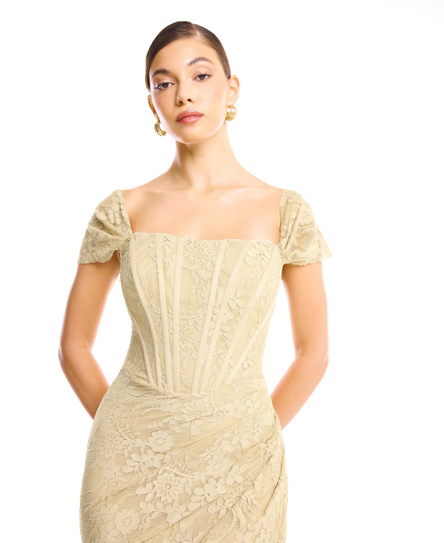 Women's Off-Shoulder Lace Mermaid Gown
