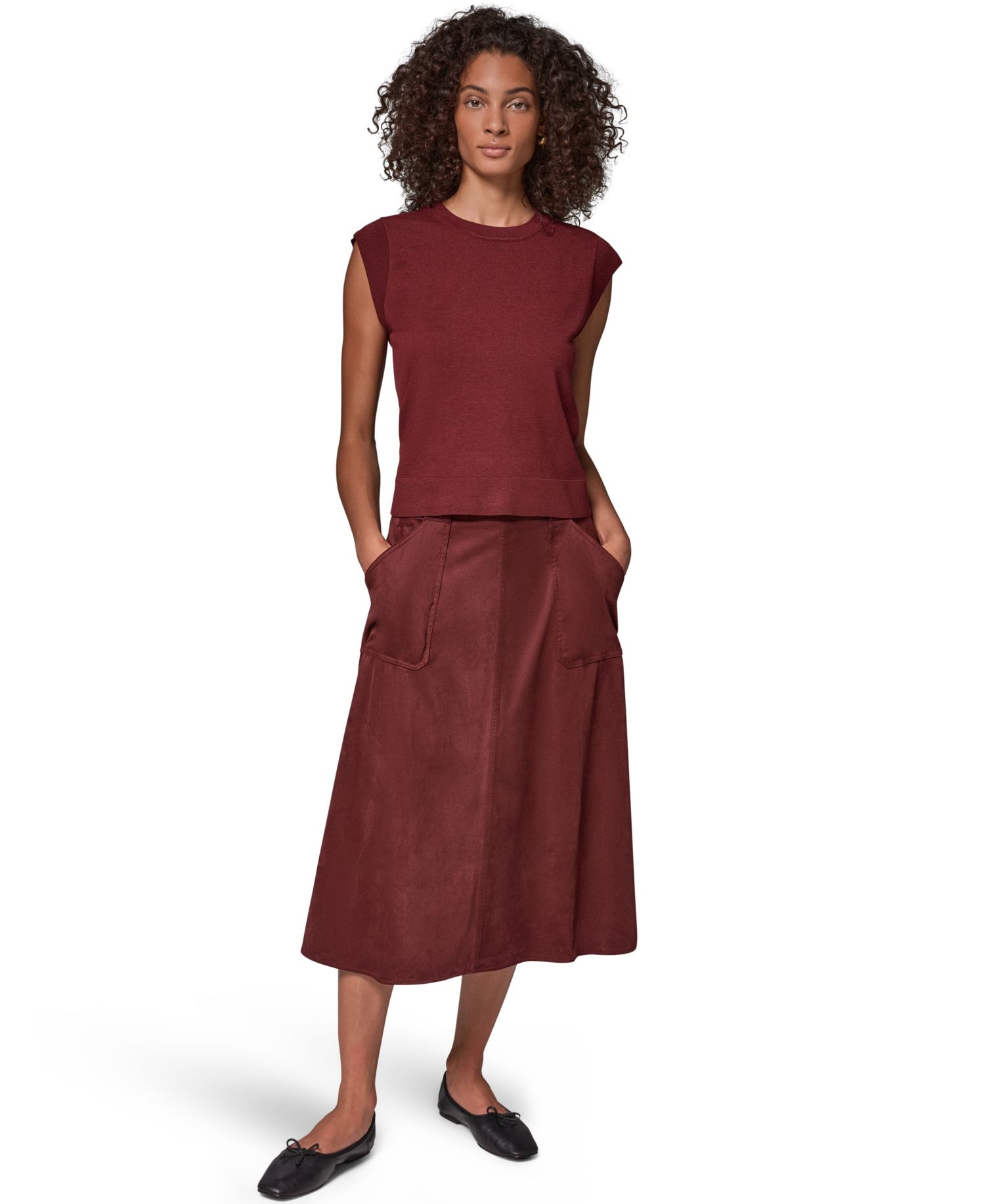 Women's Extended Shoulder Sleeveless Crewneck Sweater