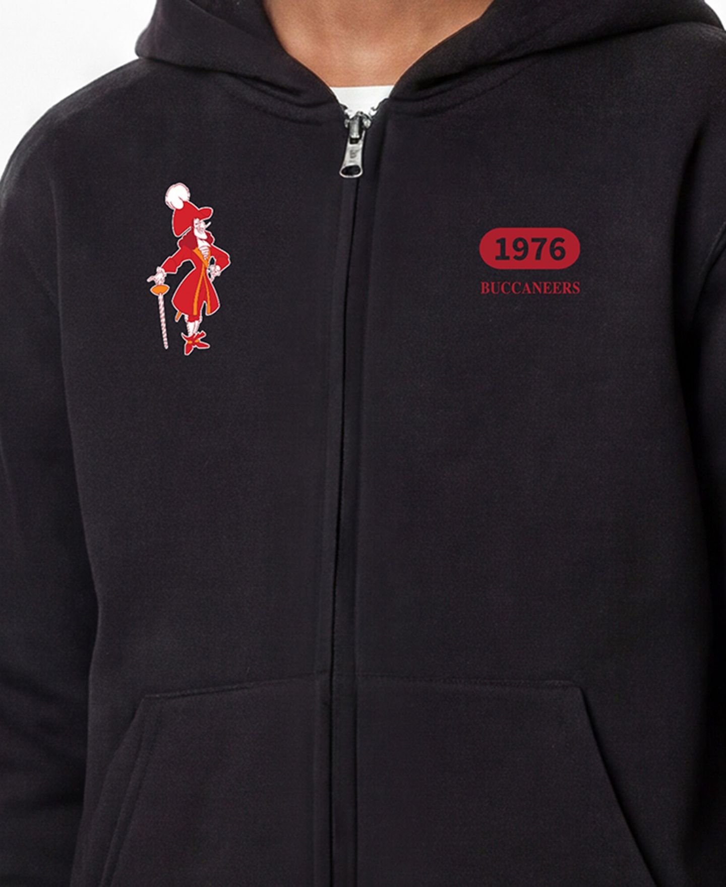 Детское худи Champion Black Tampa Bay Buccaneers Disney X Champion Full-Zip — фото 2