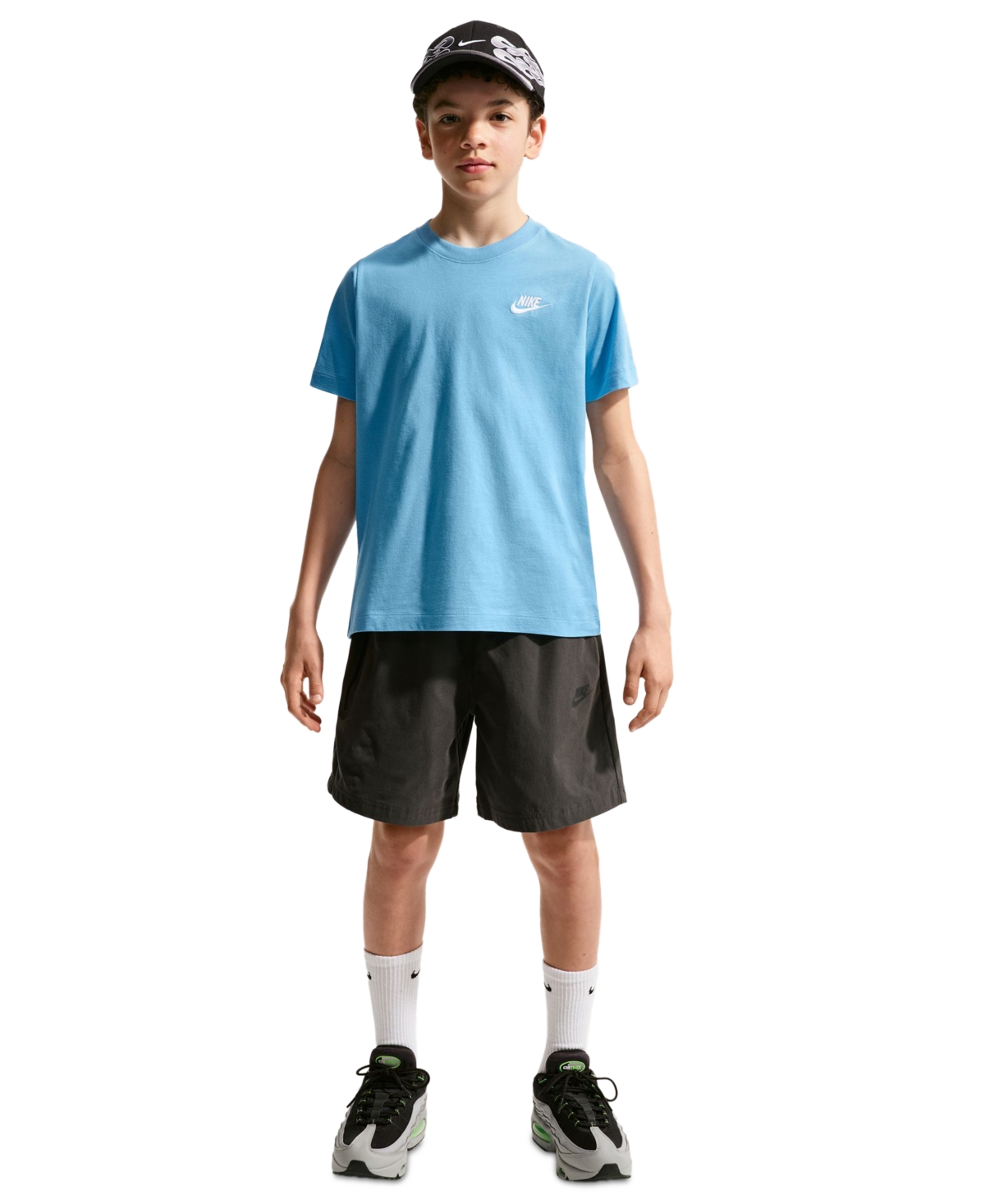 Sportswear Embroidered Logo Graphic T-Shirt