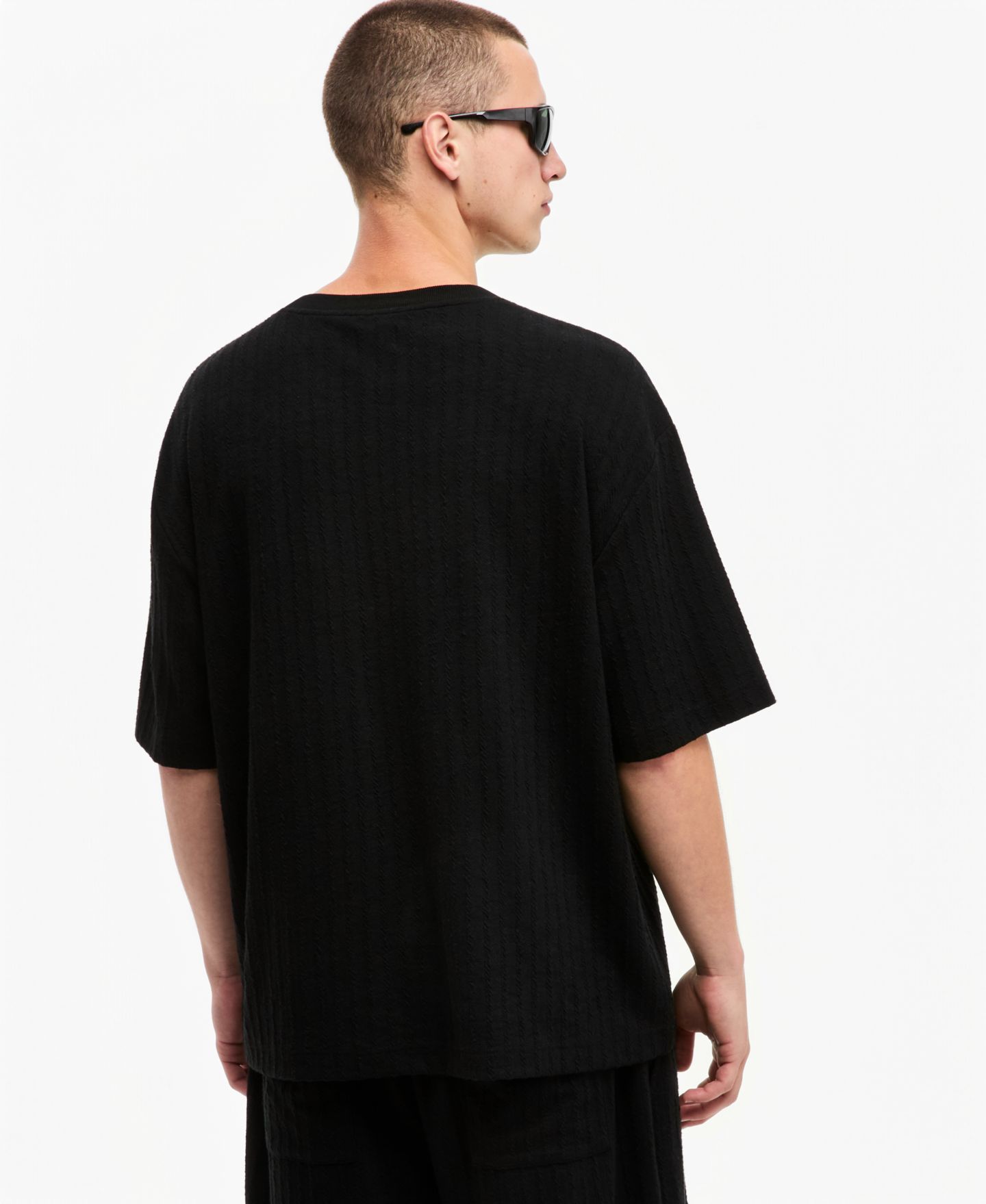Мужская футболка Mode of One Relaxed-Fit Cable-Knit Crewneck, цвет: Глубокий чёрный — фото 3