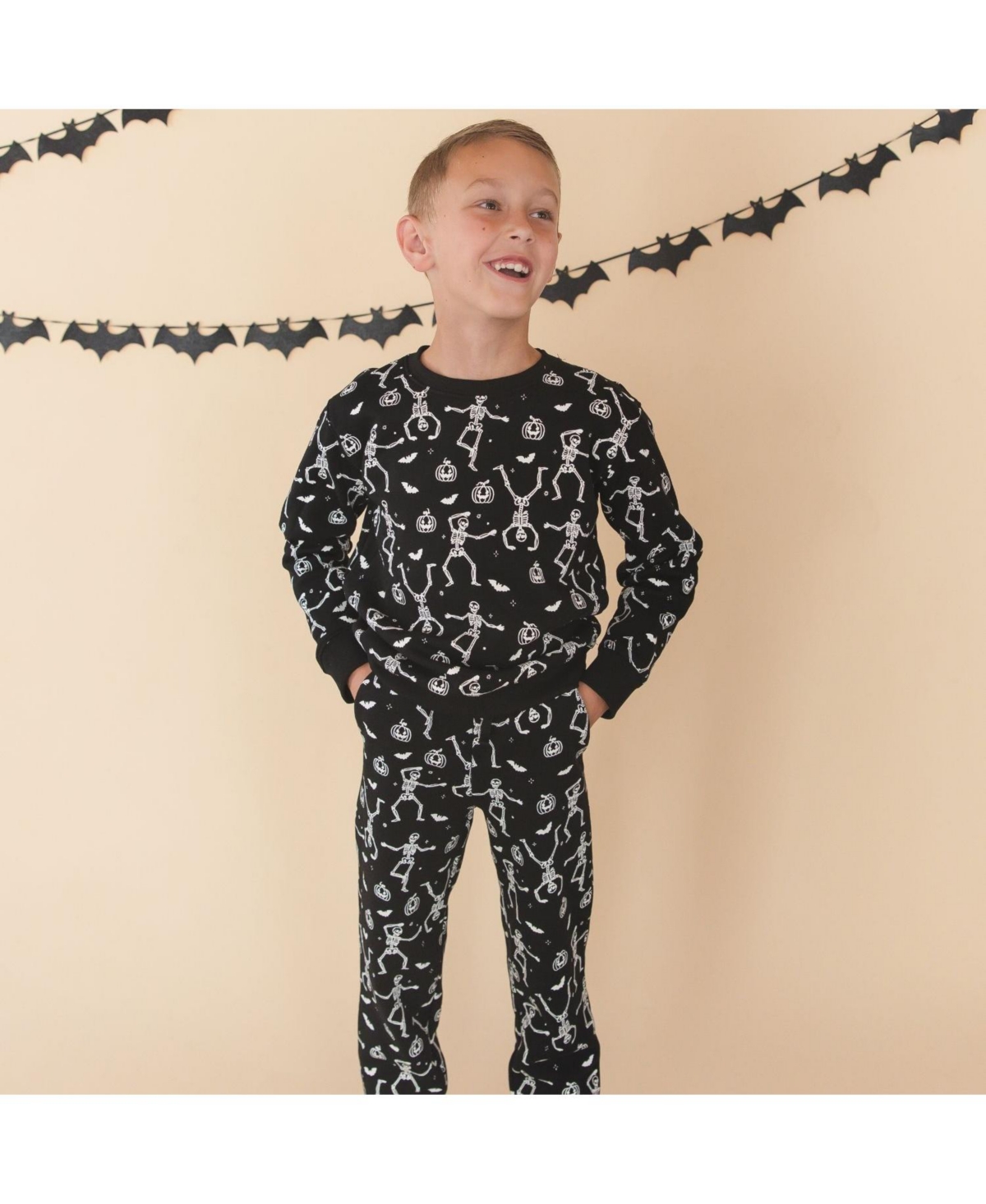 Sweet Wink Big Boys 10-12 Glow The Dark Silly Skelly Halloween Sweatshirt