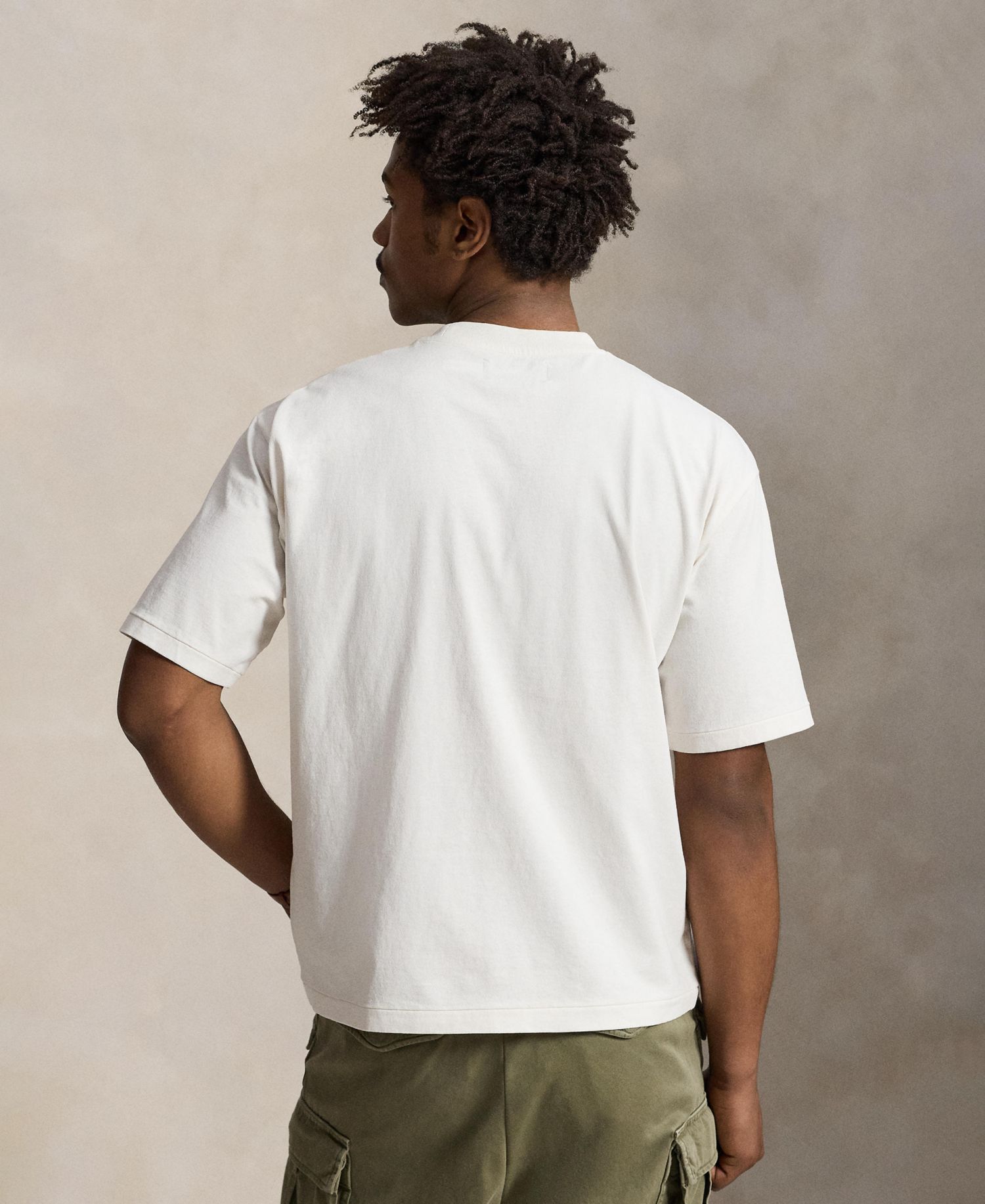 Men's Relaxed-Fit Graphic T-Shirt