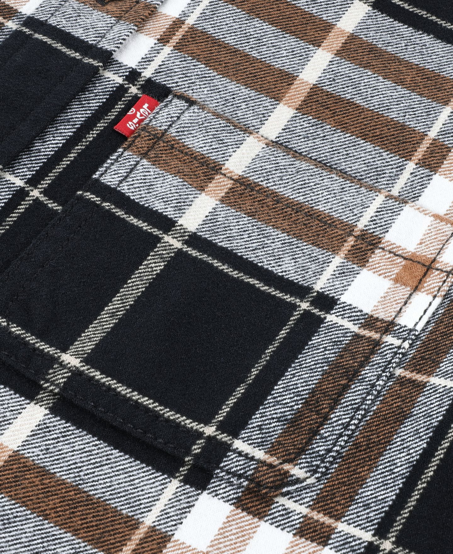 Рубашка Levi's Hooded Plaid Flannel Long-Sleeve для мальчиков, цвет: Угольно-чёрный — фото 7