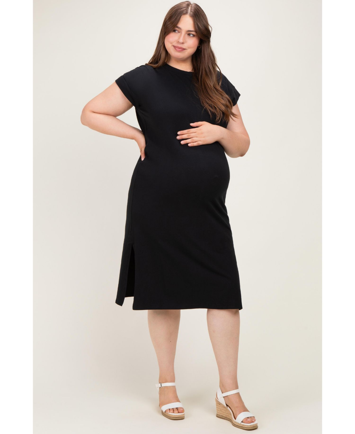 Plus Size Black Round Neck Short Sleeve Midi Dress