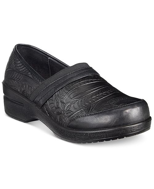 clogs shoes origin