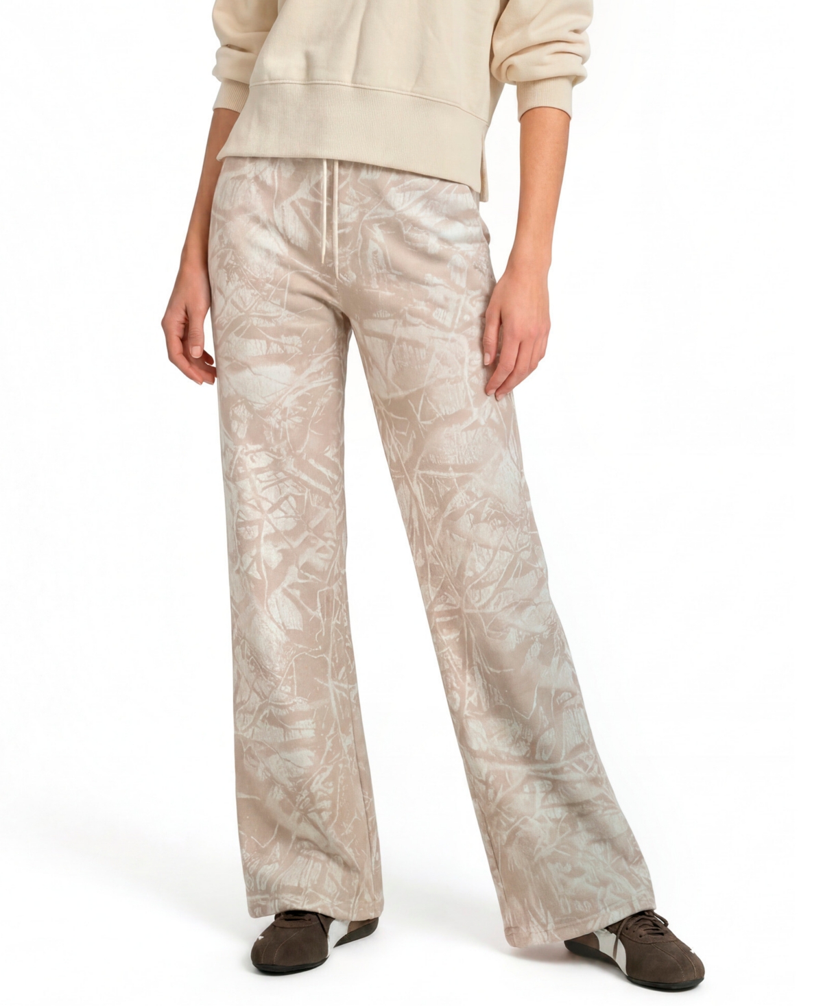 Puma Women's Ess Camo Wide-Leg Fleece Sweatpants