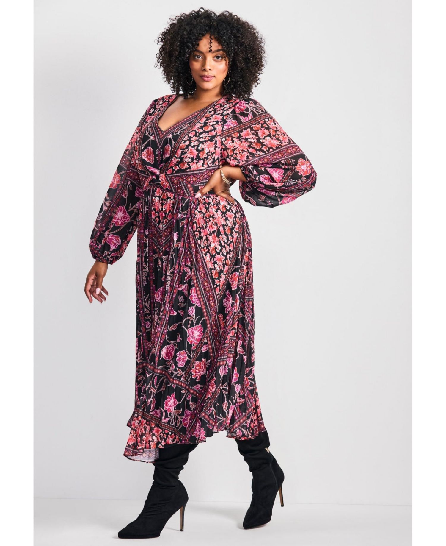 Women's Plus Size Harmony Twist Front Pleated Dress
