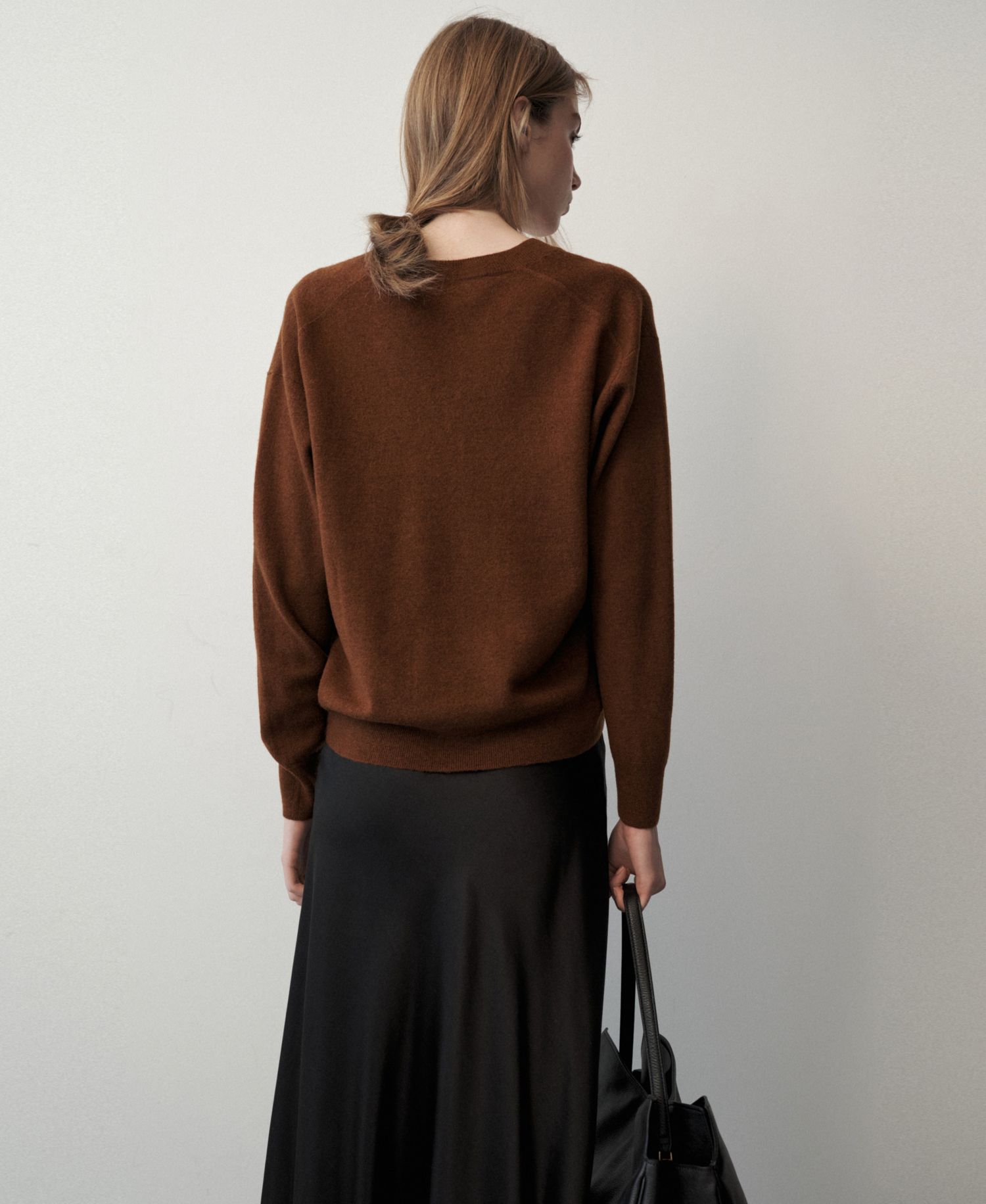 Women's Selection V-Neck Long-Sleeve Sweater