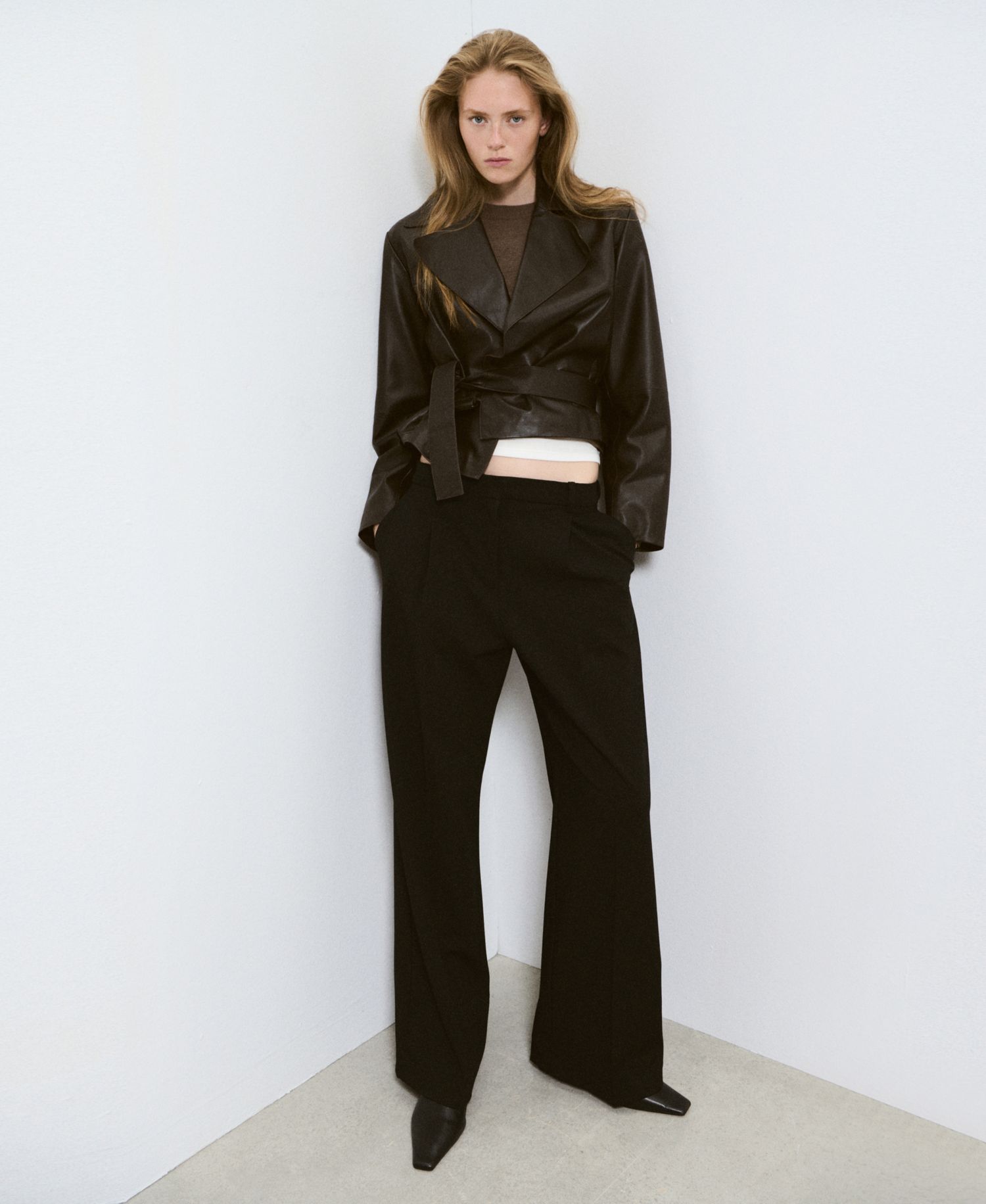 Women's Selection Leather Belted Cropped Trench Jacket