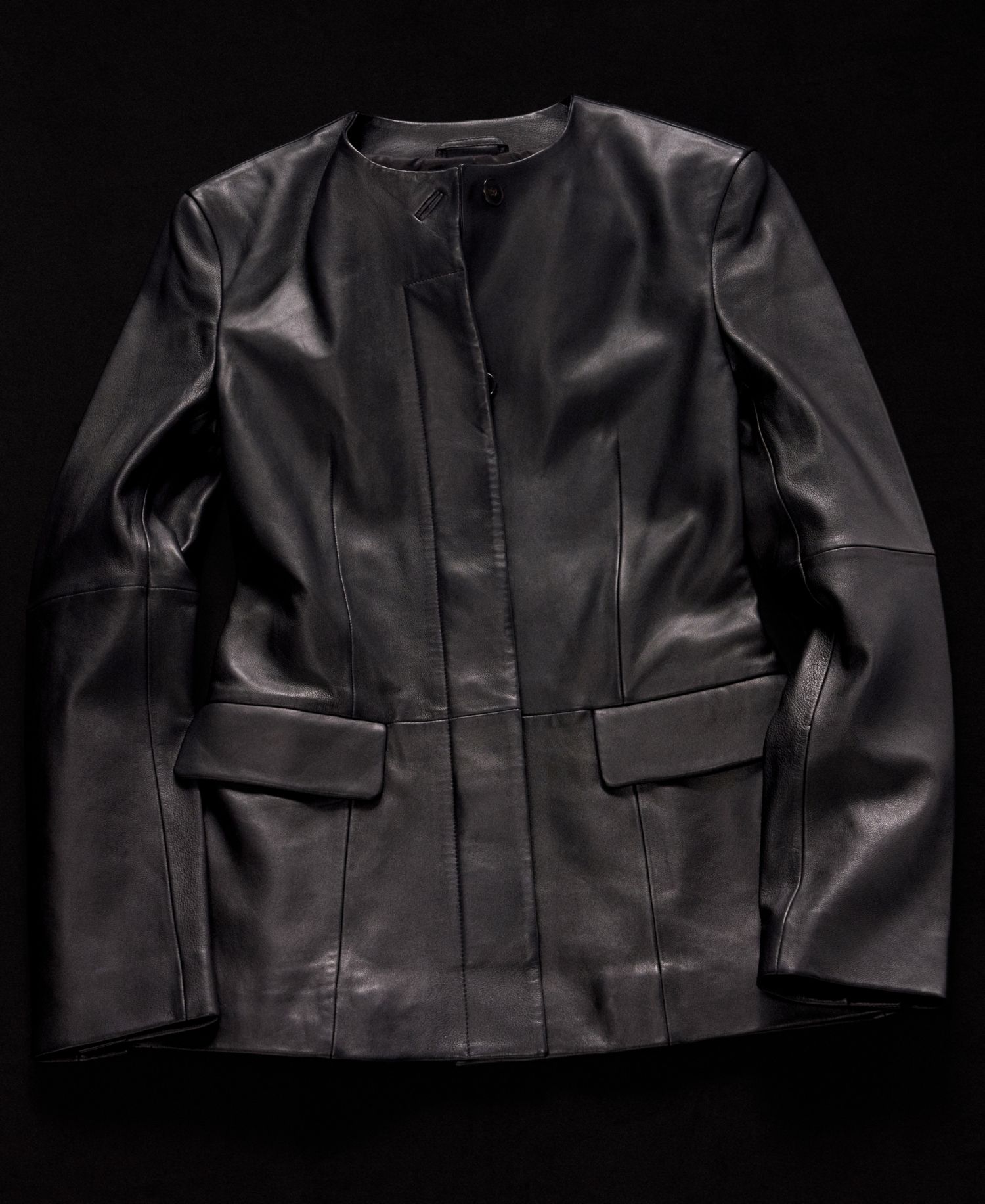 Women's Selection Crew-Neck Leather Blazer