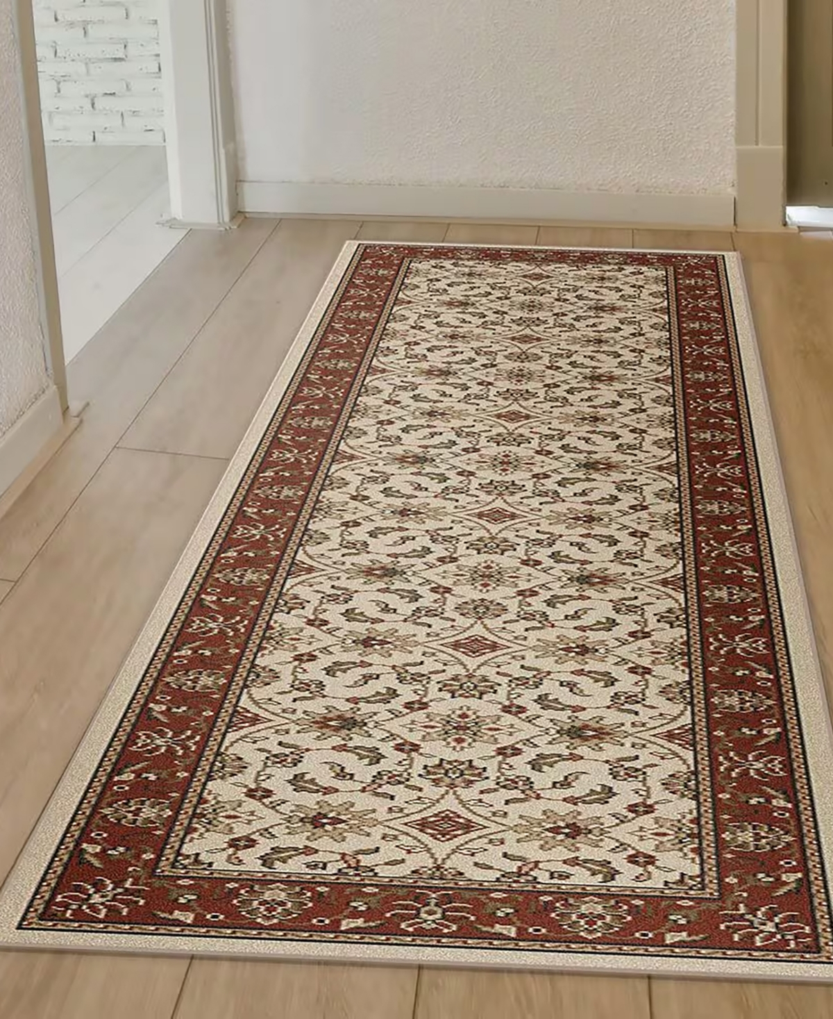 Closeout! Km Home Pesaro 1592 2'2" x 7'7" Runner Area Rug