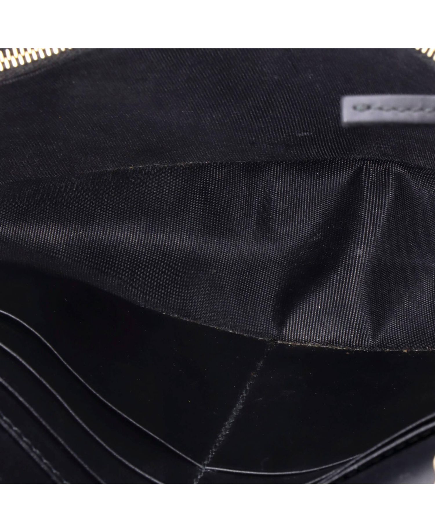 Signature Wallet on Chain Guccissima Leather Crossbody