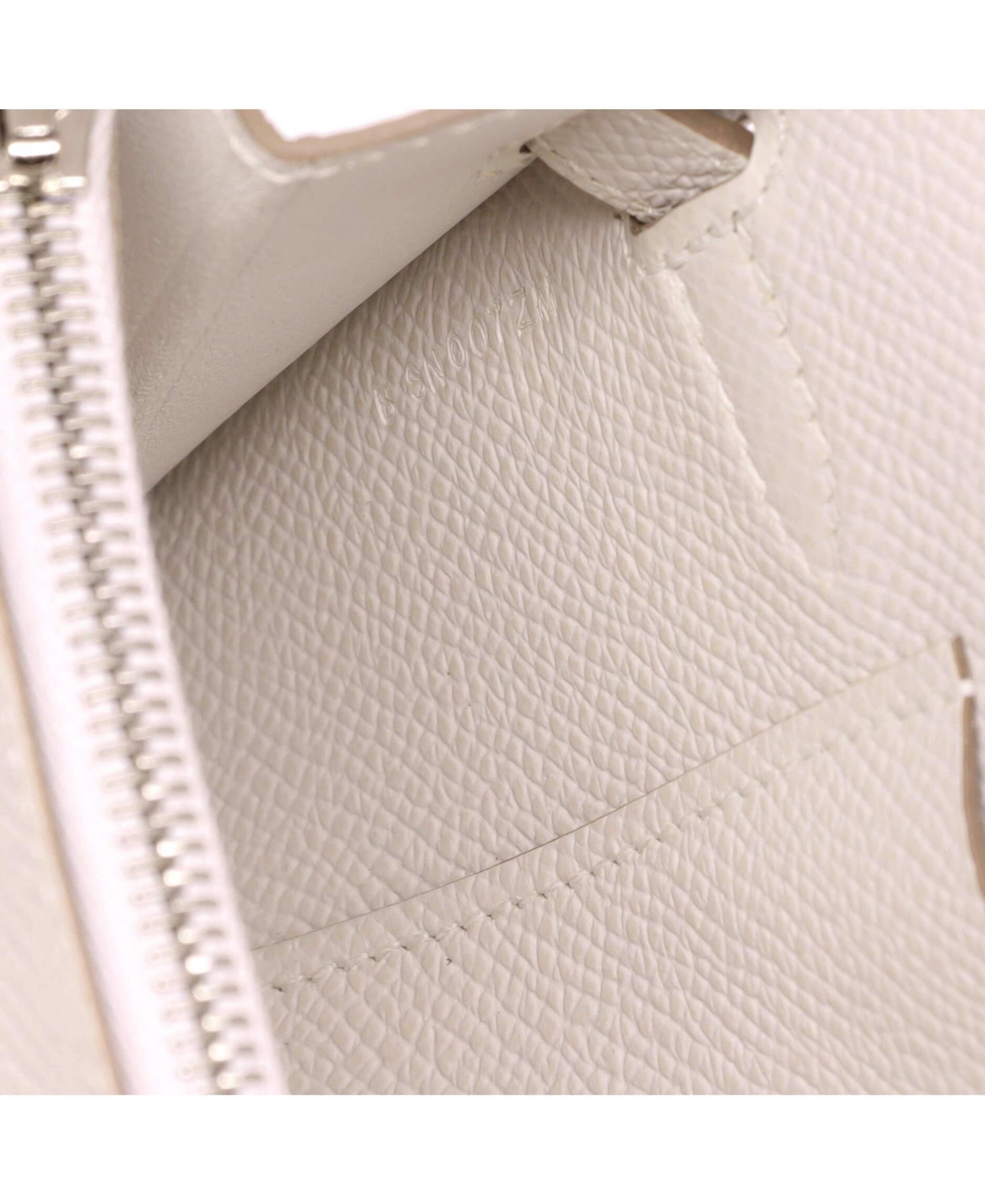 Kelly To Go Leather Crossbody Wallet