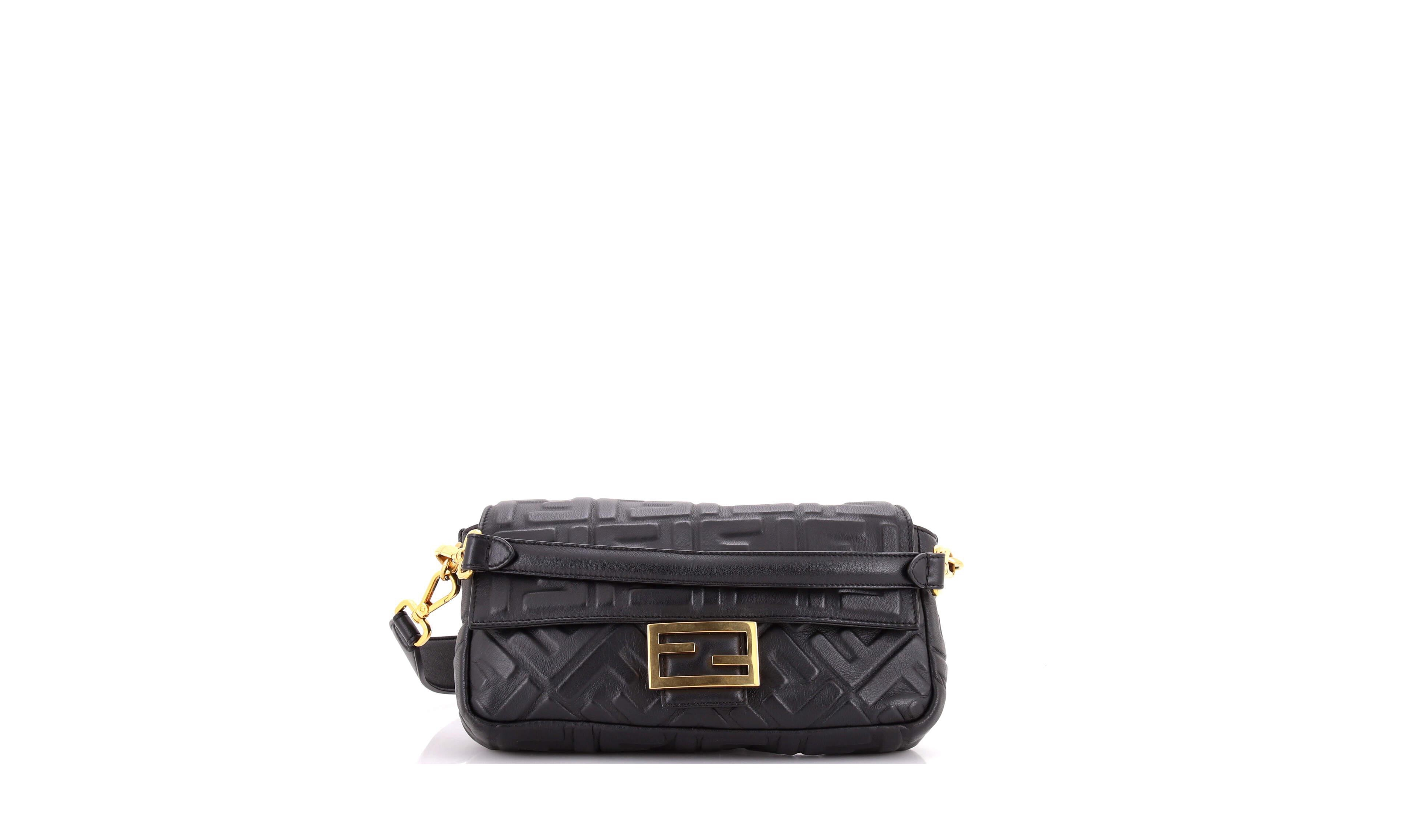 Pre-Owned Fendi Medium Baguette Nm Bag Zucca Embossed Leather