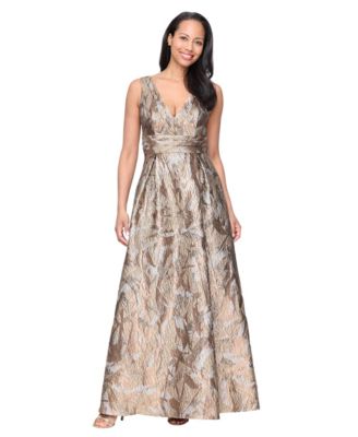 Petite Sleeveless Metallic Jacquard A-Line Gown