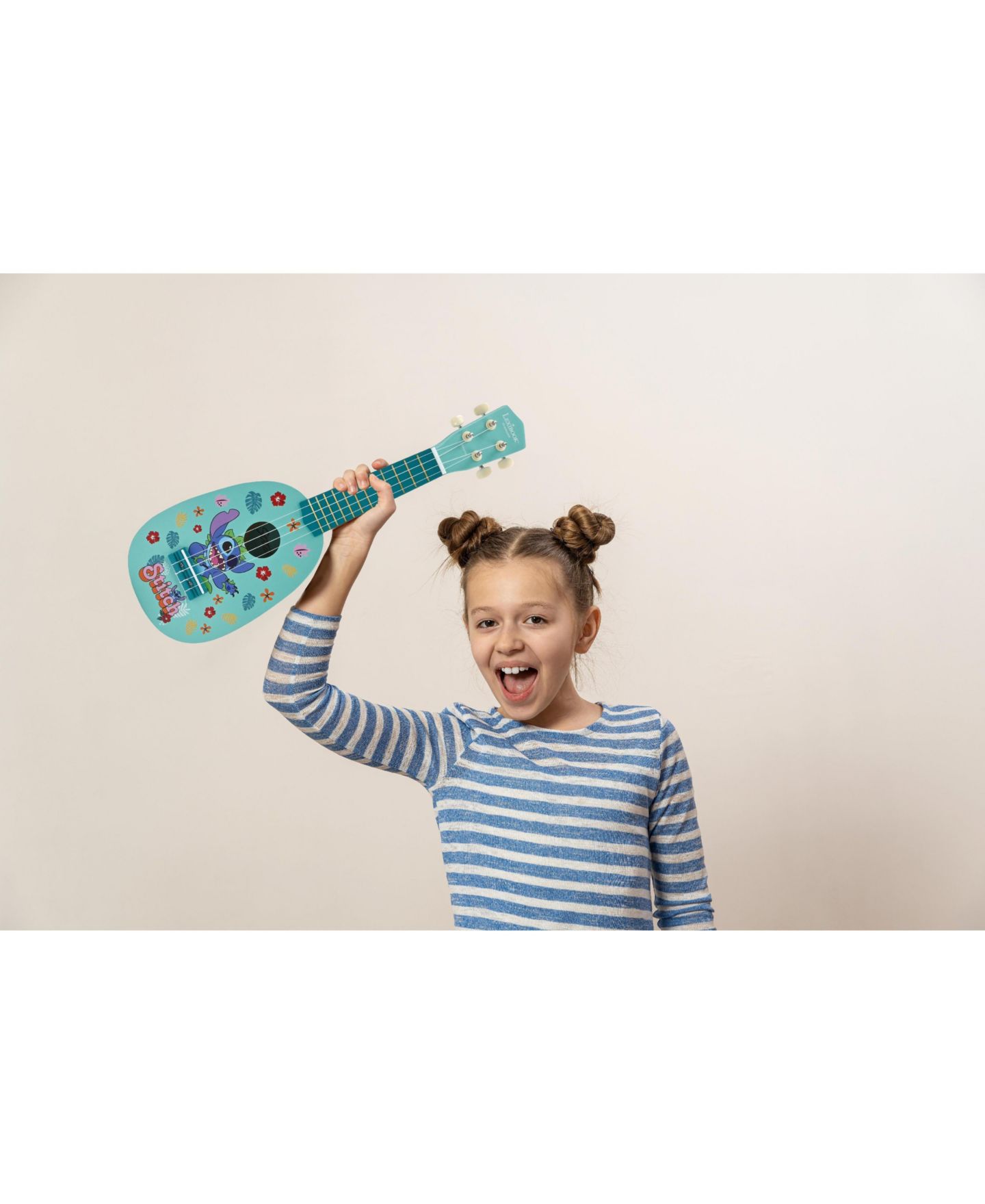 Детская игрушка Disney Stitch My first wooden ukulele, 4 nylon strings, 53 cm, guide included, цвет: Синий — фото 9