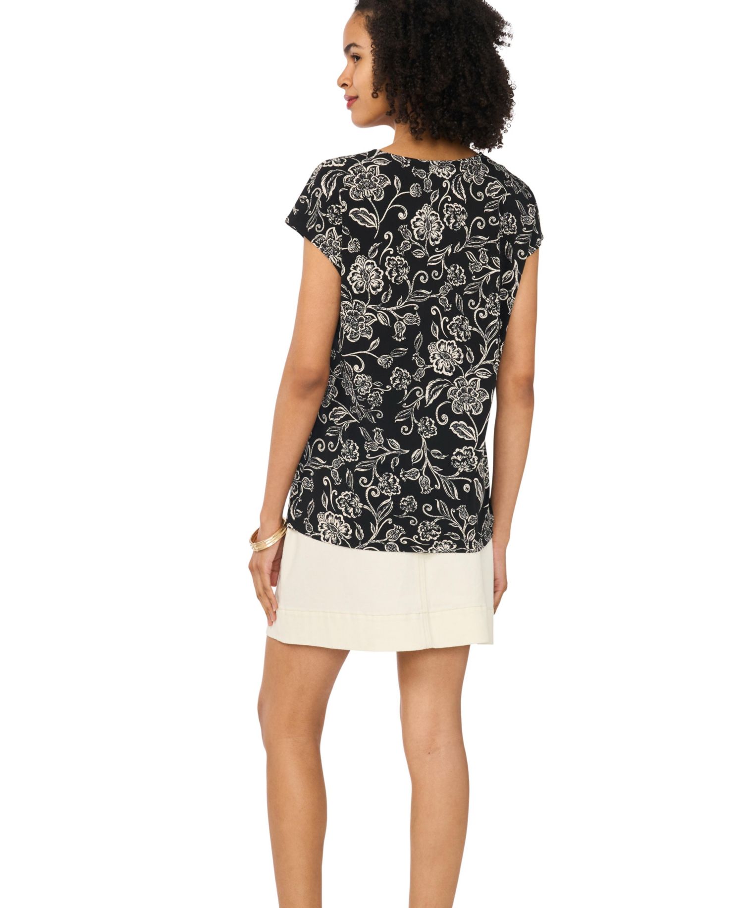 Women's Short-Sleeve Floral-Print V-Neck T-Shirt