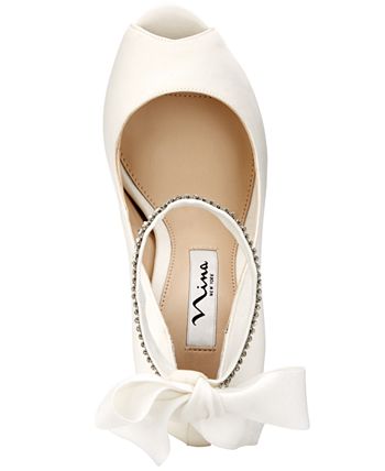 Nina karen platform pump sales