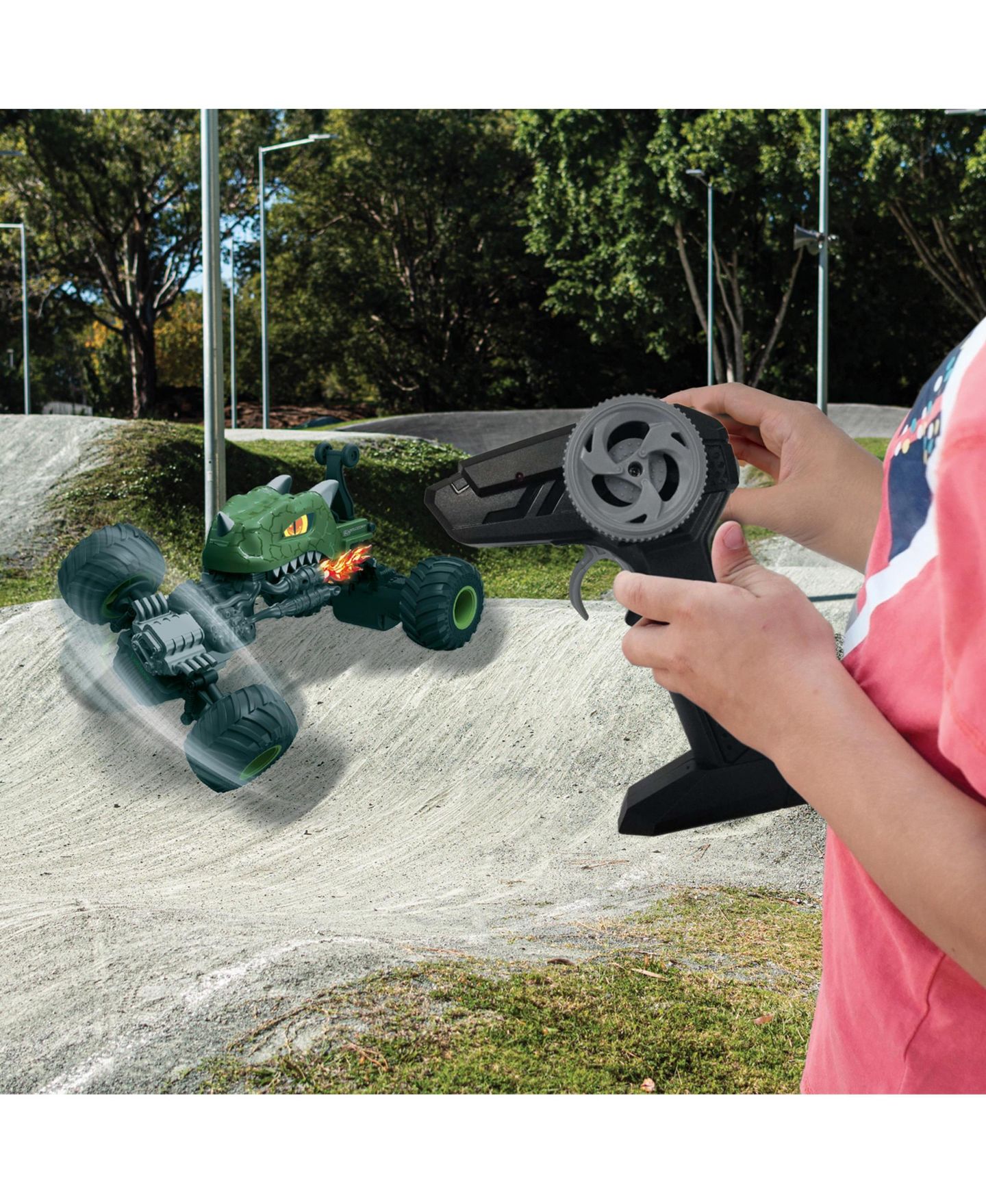 Детская игрушка Lexibook Crosslander Dino Rechargeable Stunt Remote Control Car, цвет: Зелёный — фото 9