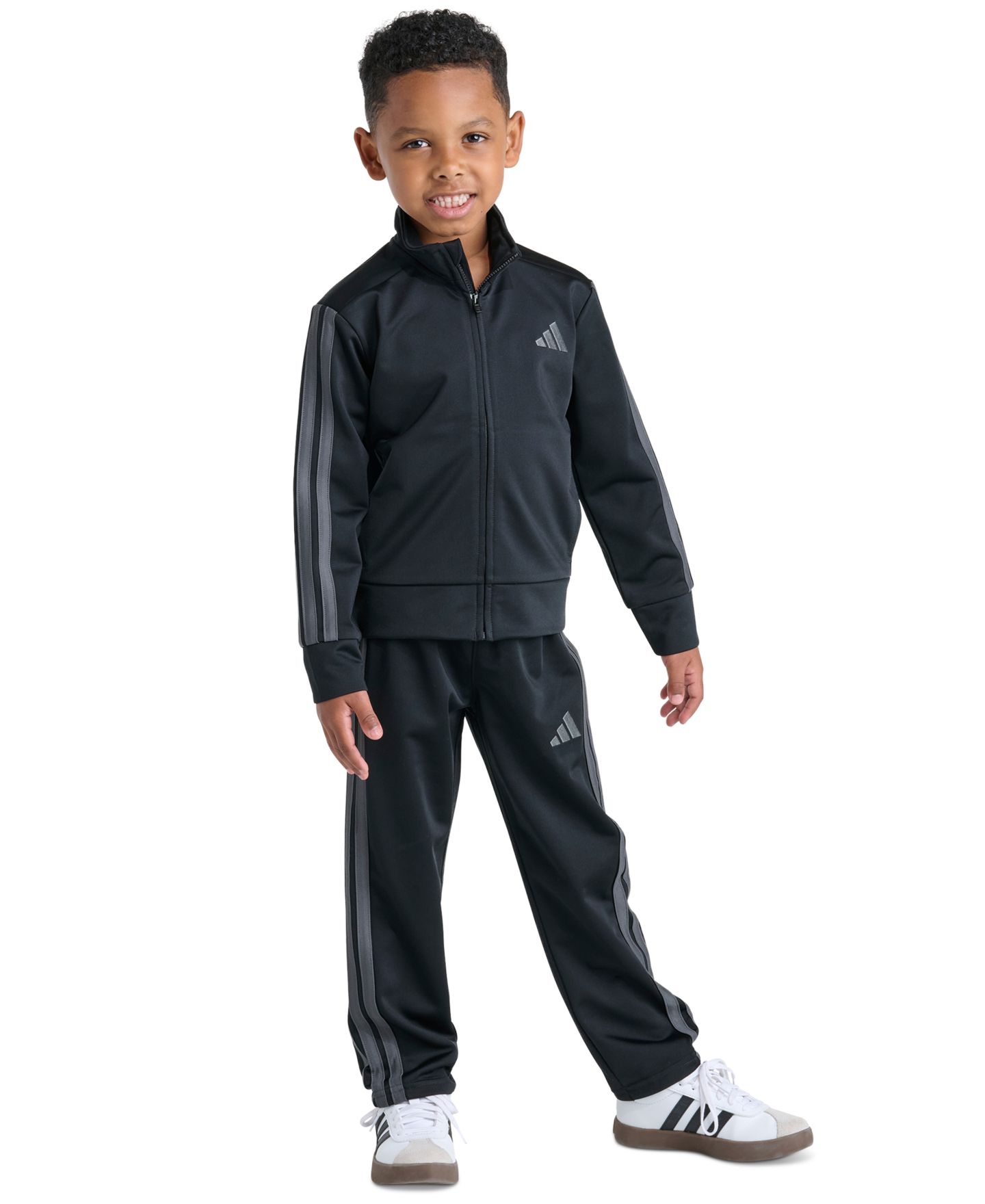 adidas Boys' 2T-7 Event Three-Stripe Tricot Full-Zip Jacket and Pants, 2-Piece Set, цвет: Чёрный / Серый — фото 1