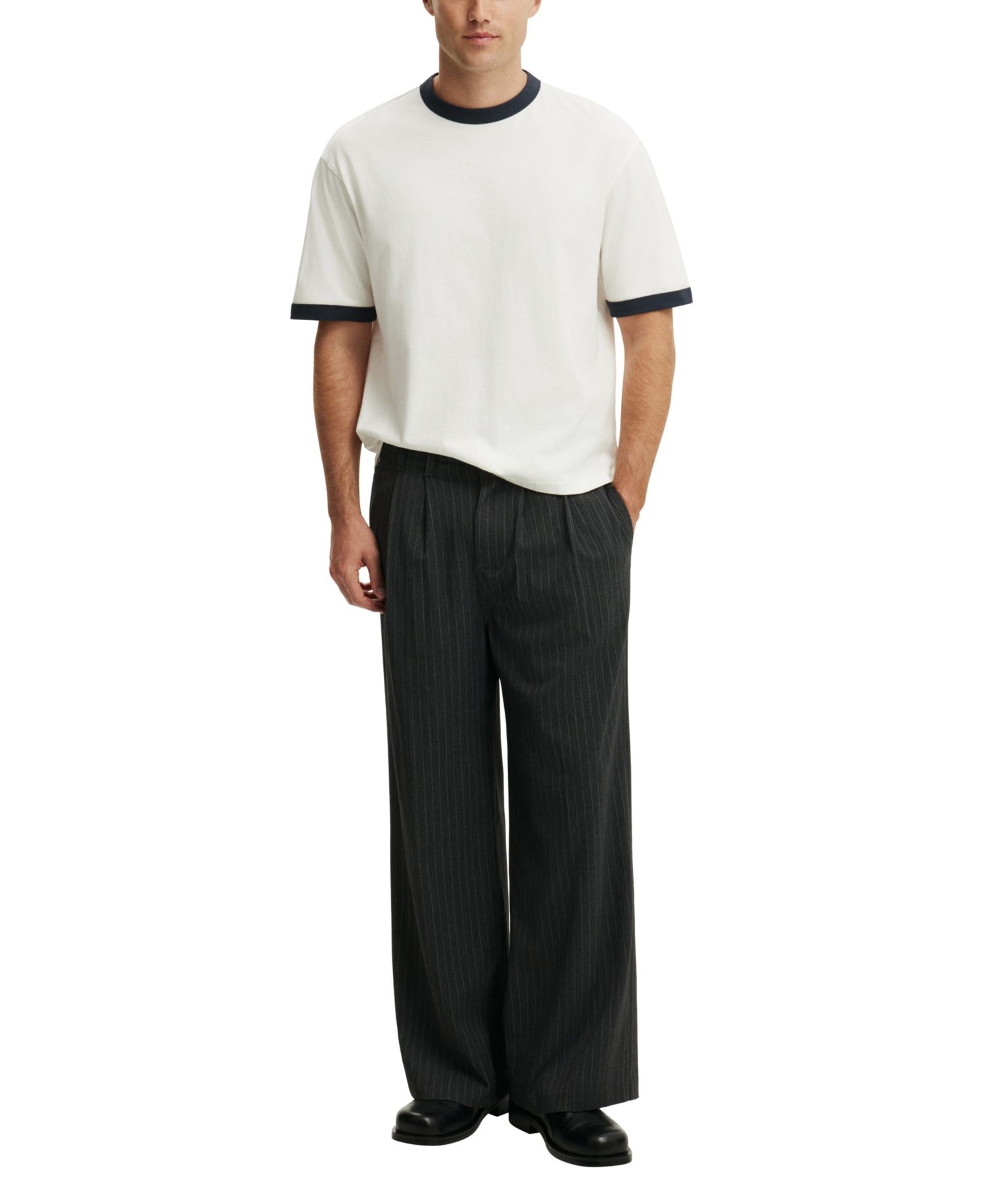 Men's Super Baggy Pleated Wide-Leg Pants