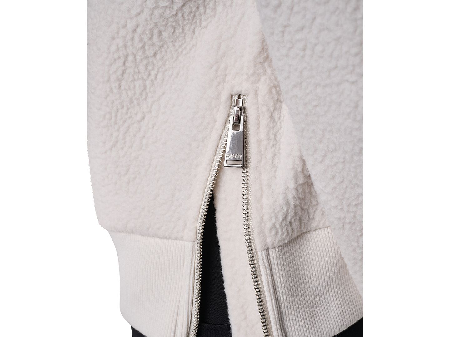 Женский свитер DKNY Sport Sherpa Mock Neck Half-Zip Pullover, цвет: Сливочный — фото 6
