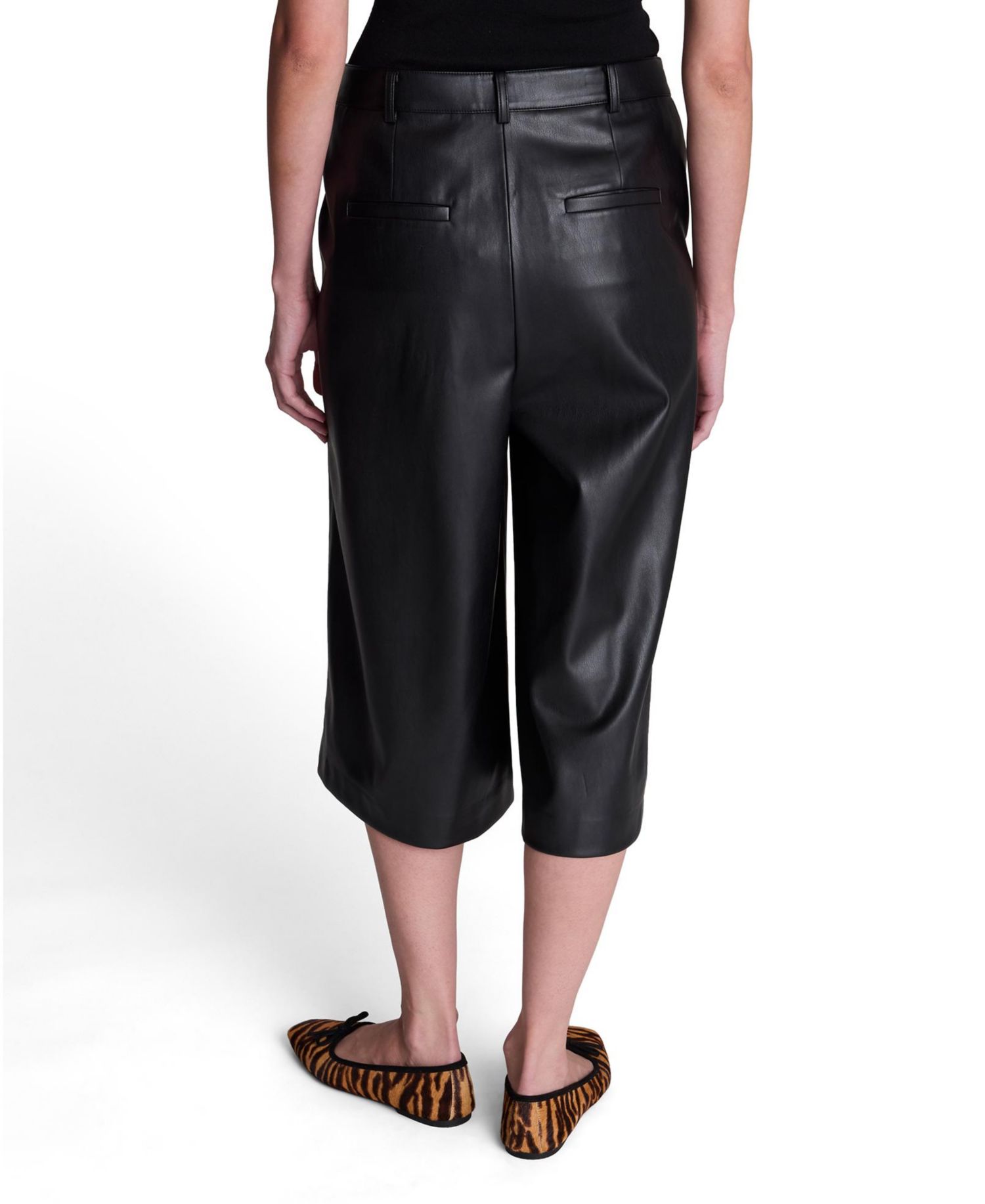 Women's High-Waisted Faux-Leather High Rise Pintuck Long Short