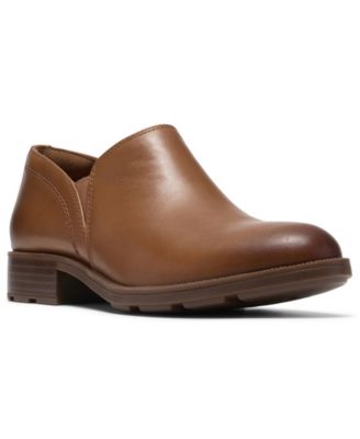 Women's Adalynn Bay Leather Round Toe Lug-Sole Shooties