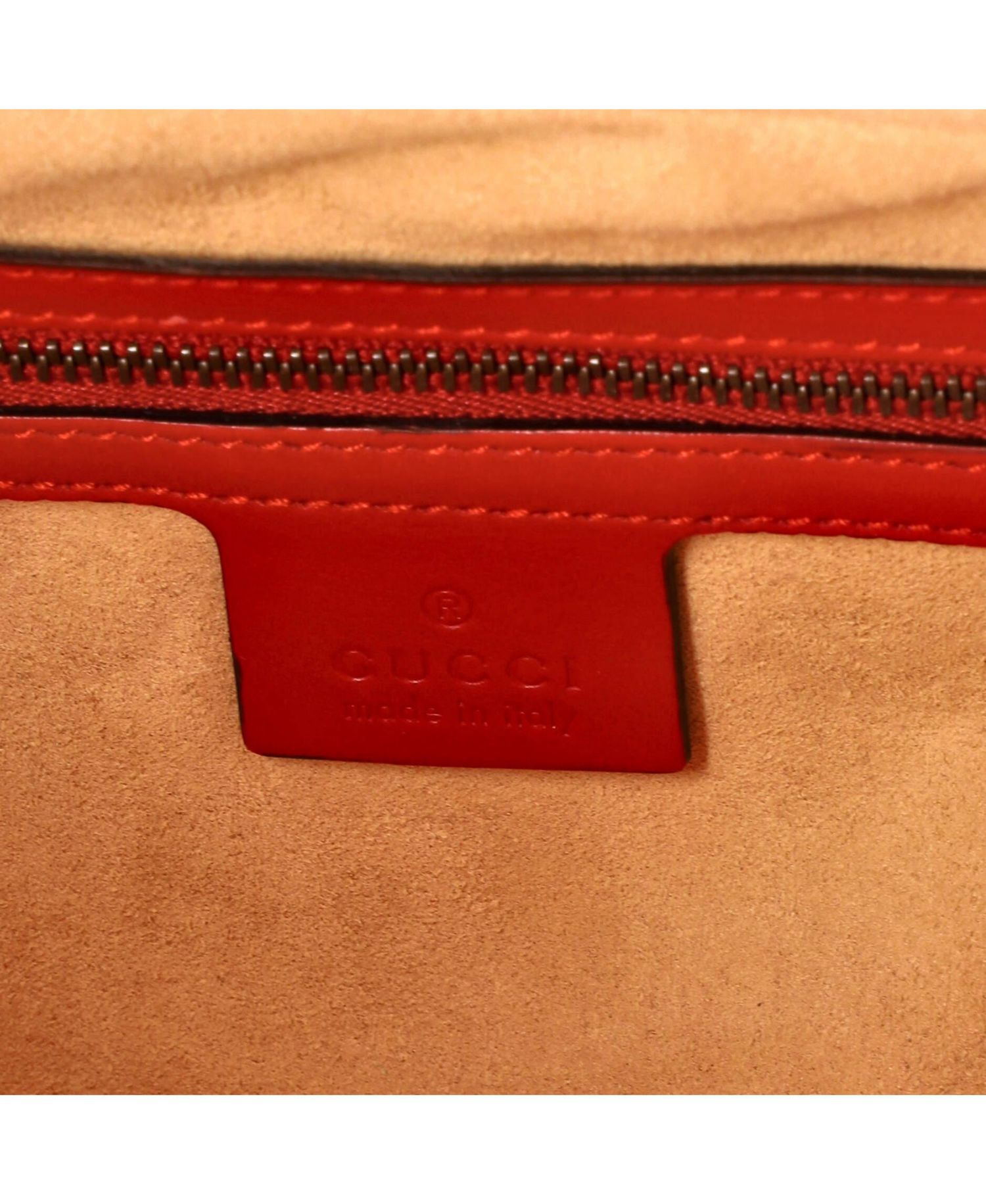 Small GG Marmont Zip Around Camera Bag Matelasse Leather
