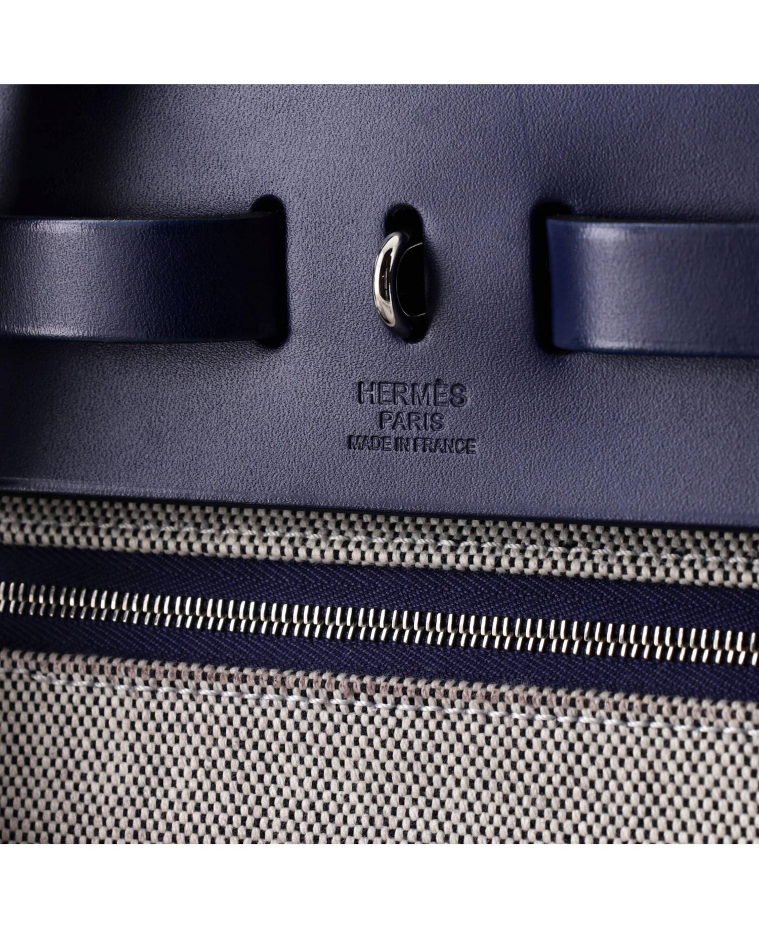Pre-Owned Hermes 31 Herbag Zip Berline Vache Canvas and Leather