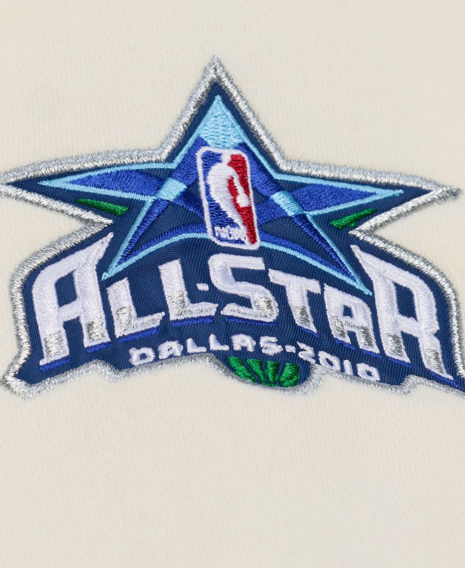 Men's Cream Dallas Mavericks Hardwood Classics Chainstitch Premium Fleece Hoodie